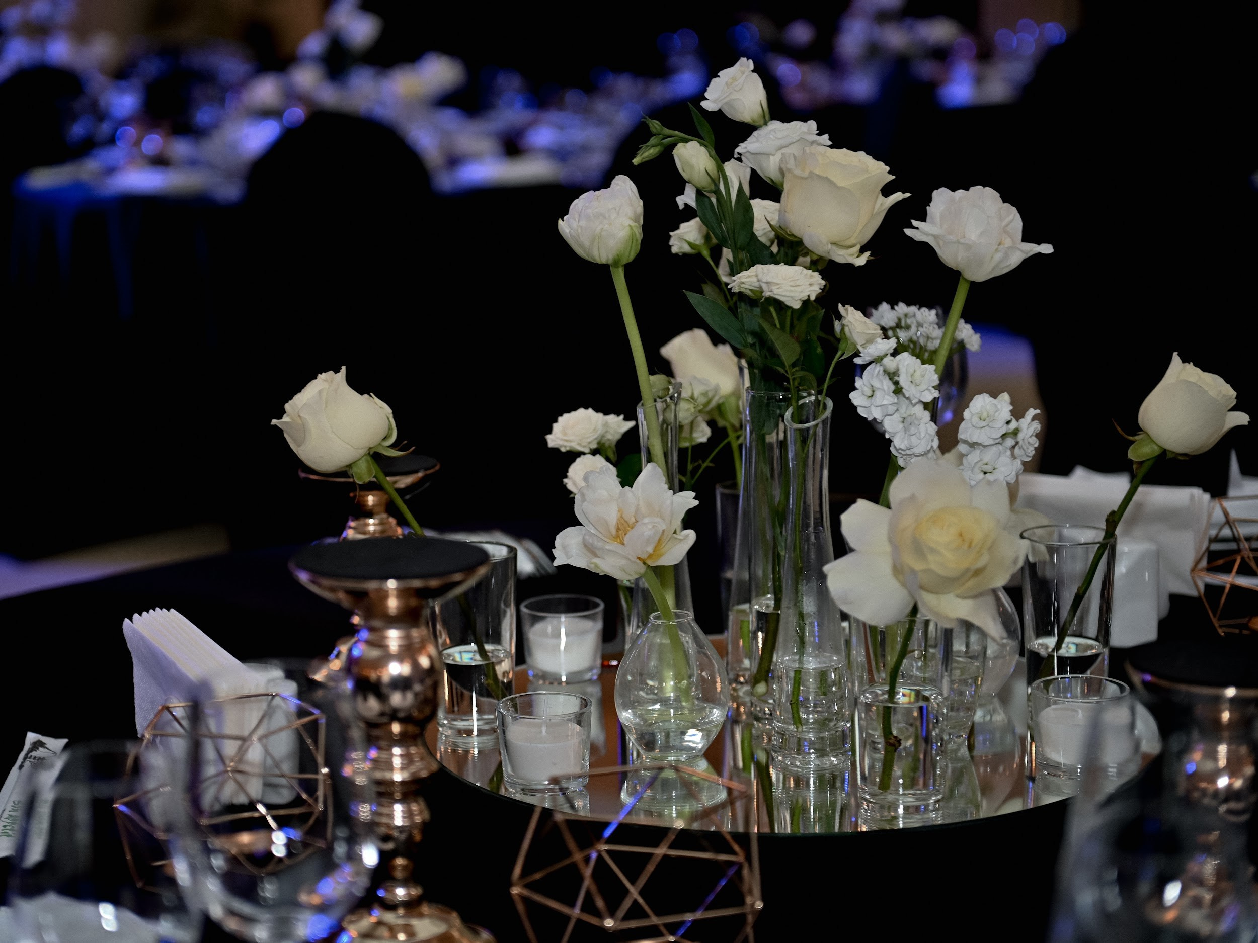 Юбилей в ресторане Фьюжн. Kirillova Studio — мастерская декора и событий Юли Кирилловой