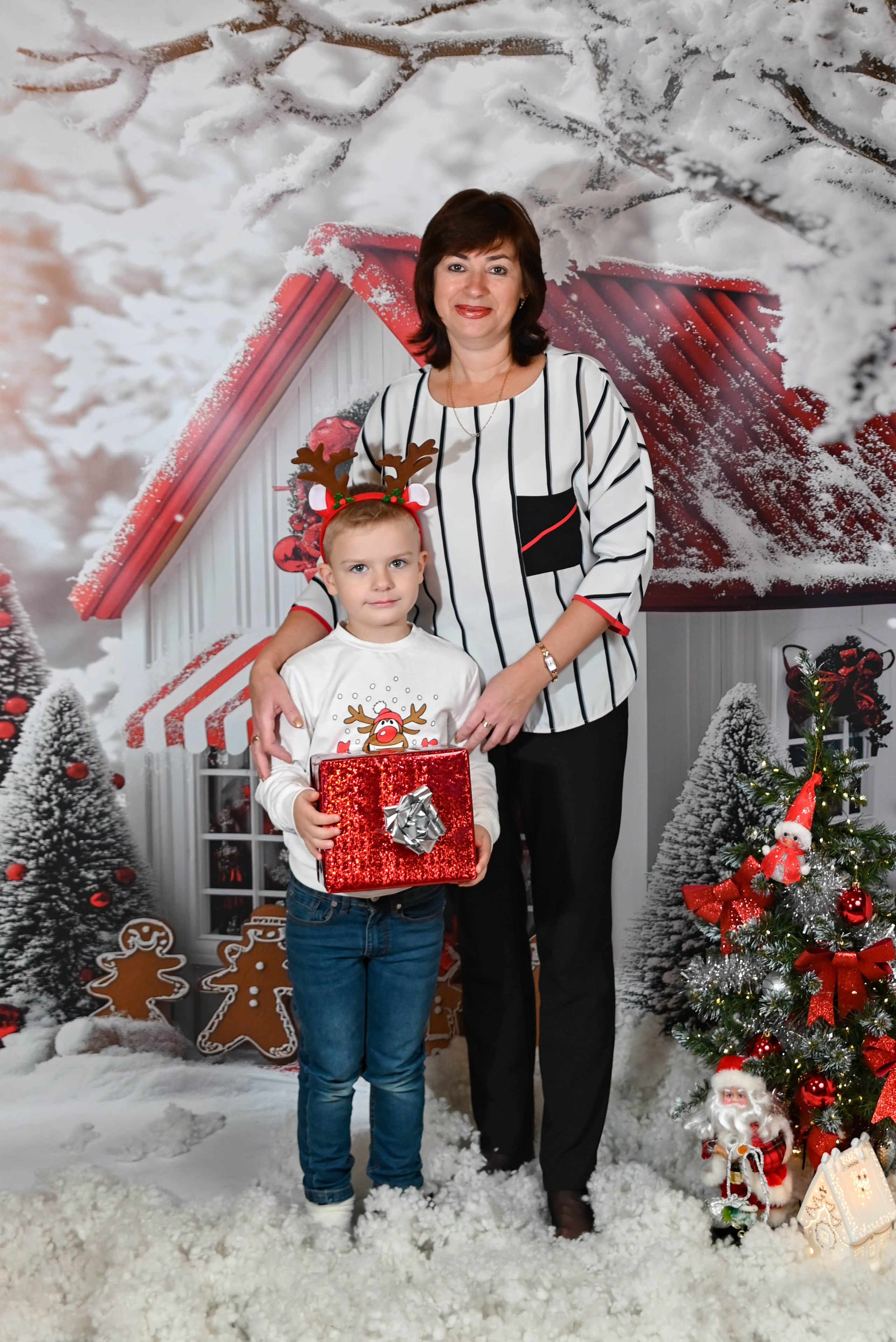 Новогодняя сказка. Выпускные альбомы для детских садов Санкт-Петербург