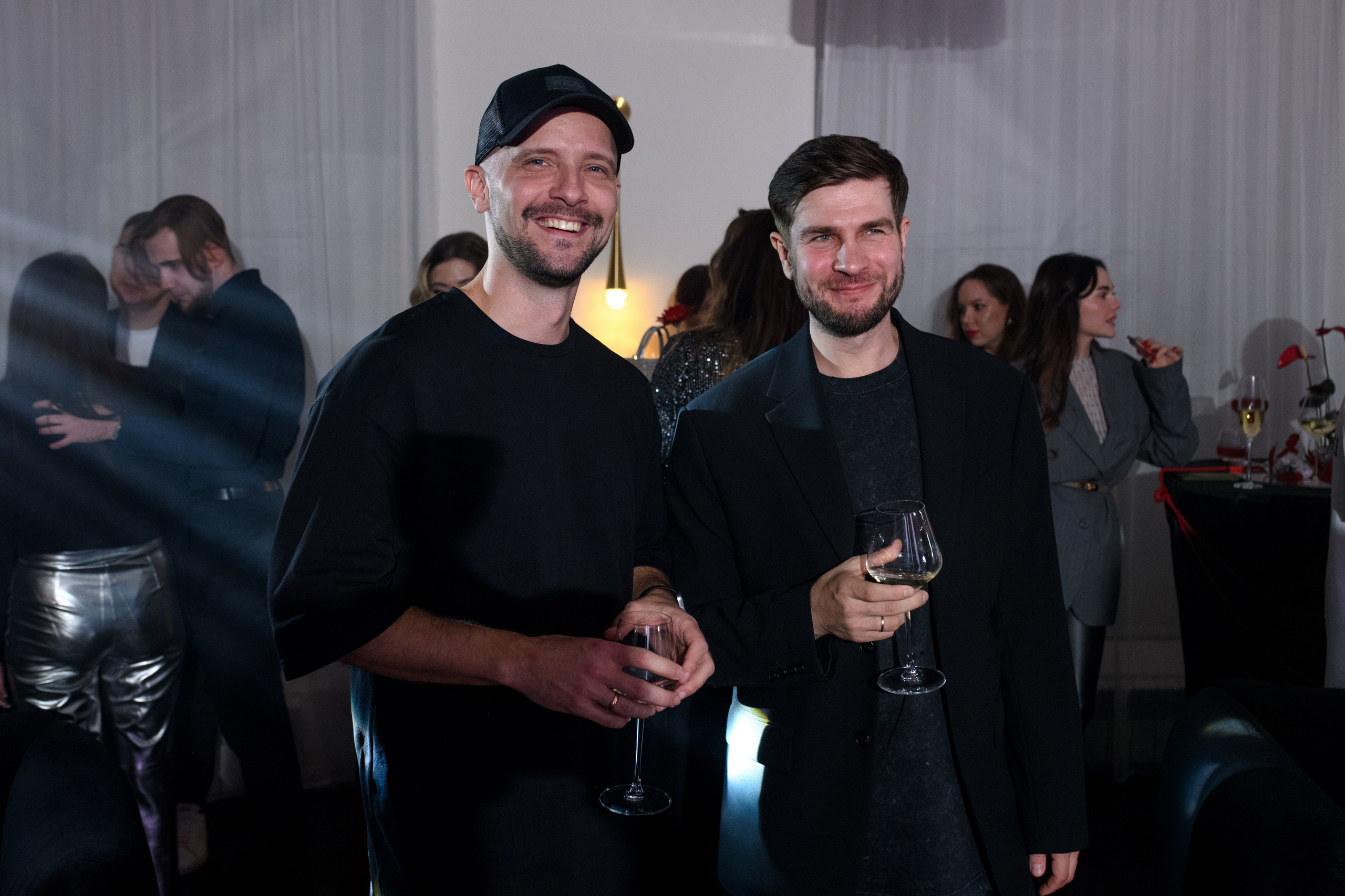 MORE AMORE EVENT HALL — BIRTHDAY`25. Свадебный фотограф Екатеринбург/Челябинск — Любовь Волохова