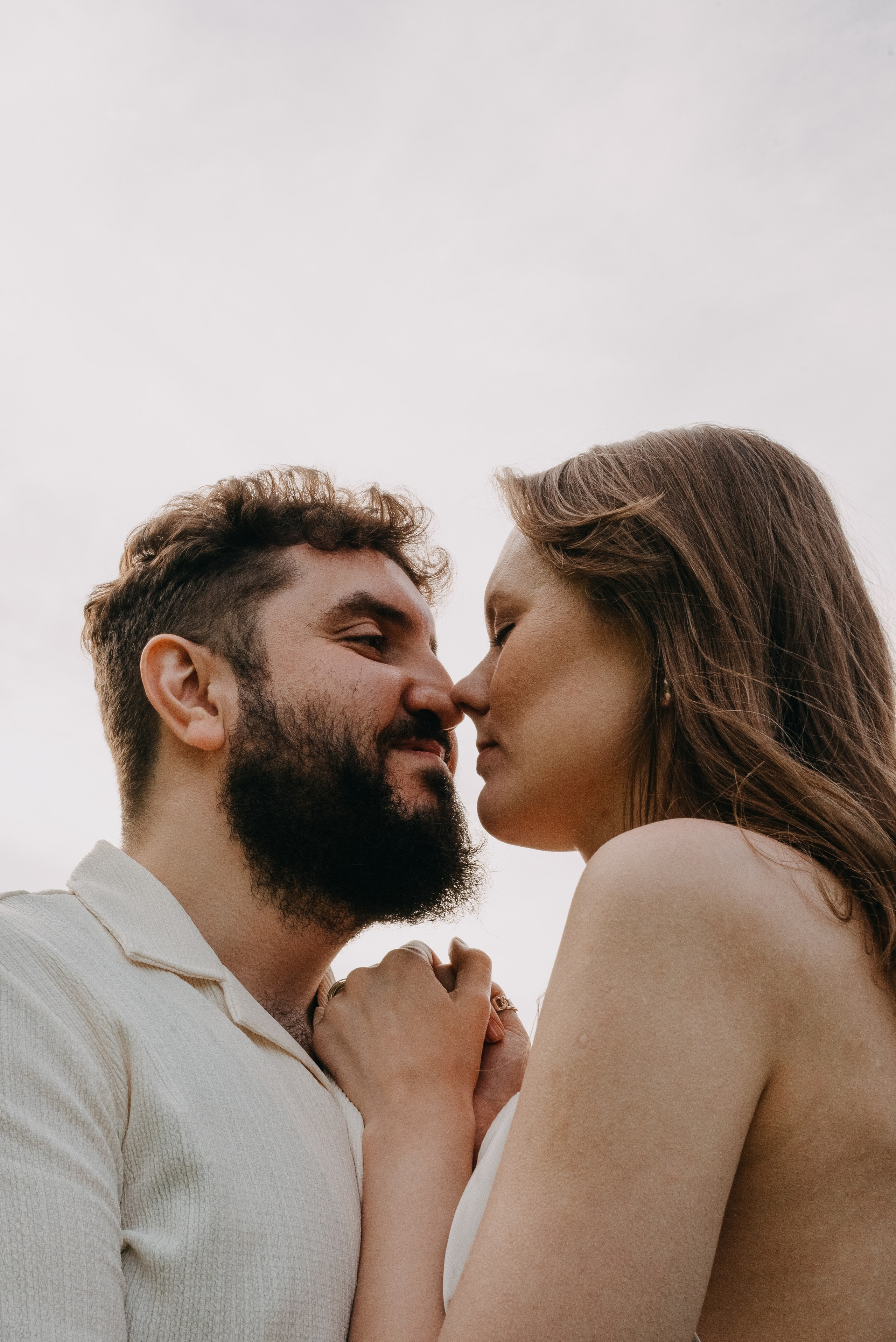 Парная серия в горах Казбеги. Портретный и свадебный фотограф в Тбилиси • xeniqo