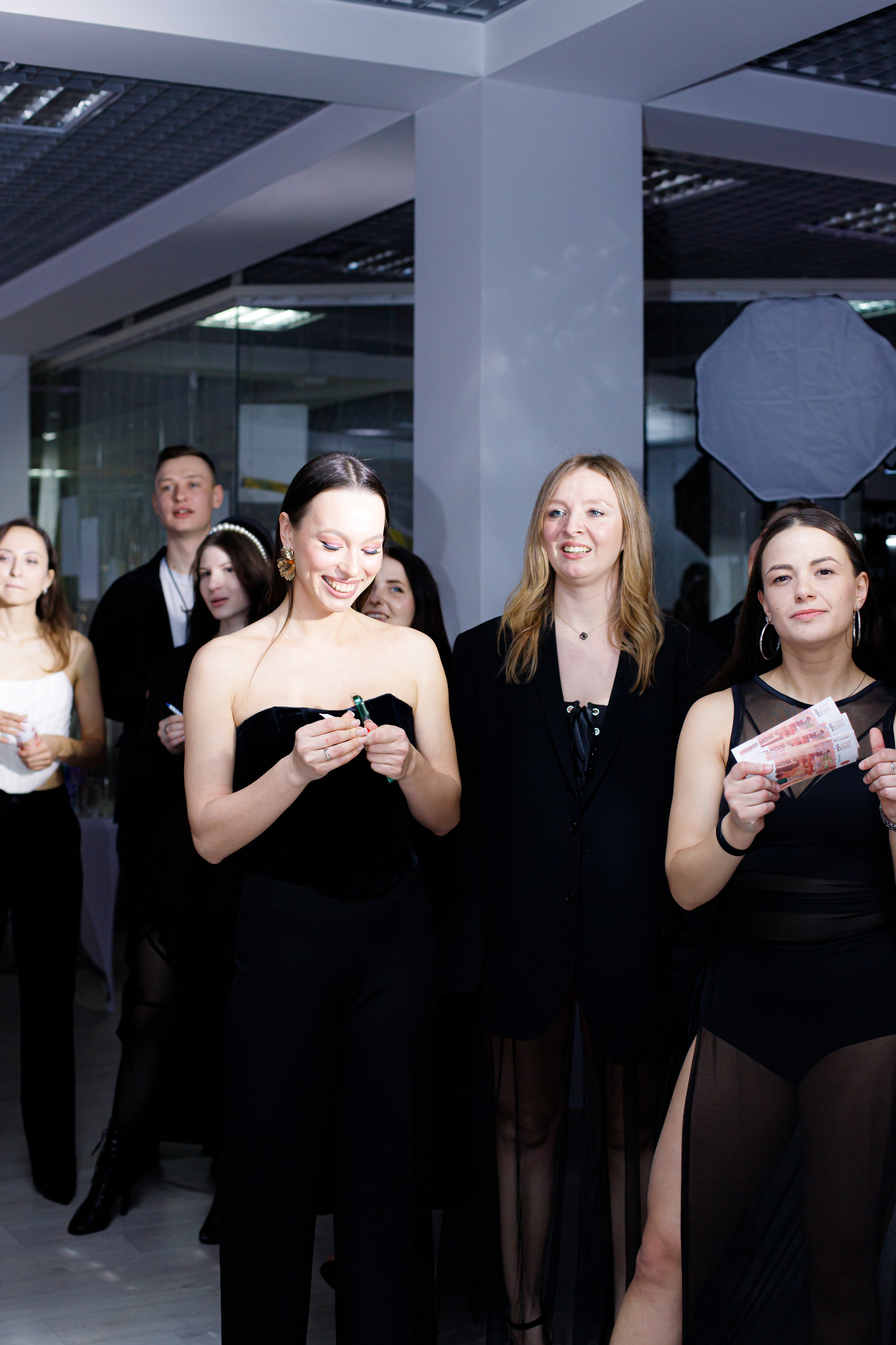 VIKA KARMADONOVA. Photokarish