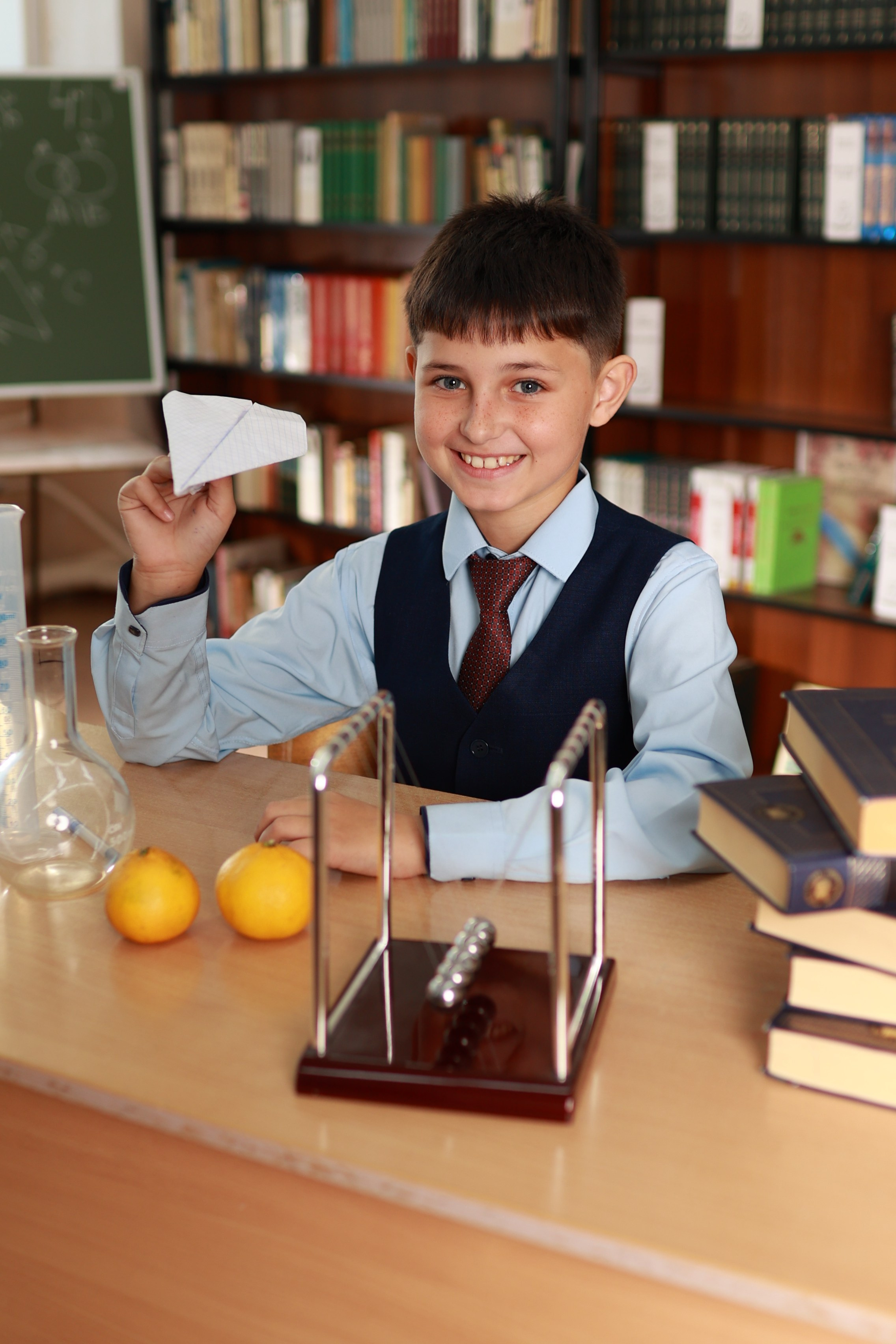 Выпускные альбомы Axioma для начальных классов. AXIOMA │ Выпускные альбомы в Иркуске. Альбом в подарок! Закажи сейчас!