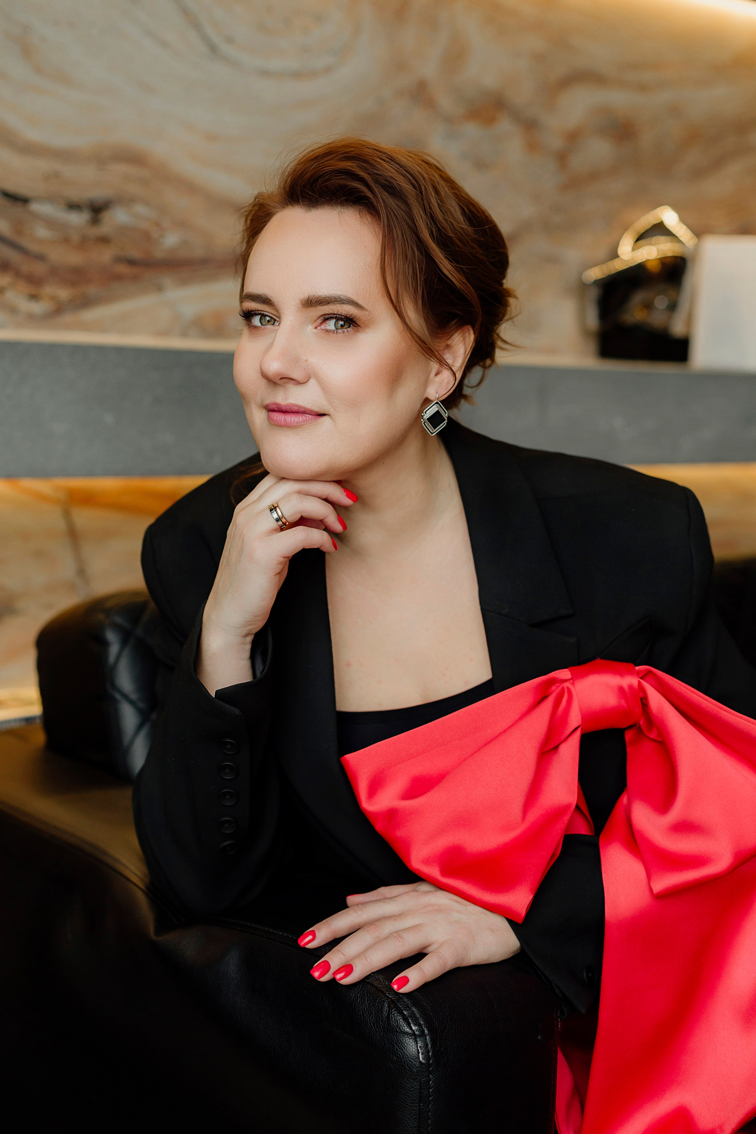 Деловая фотосессия для директора школы. Деловая и Бизнес съемка в  Москве Инесса Грушко