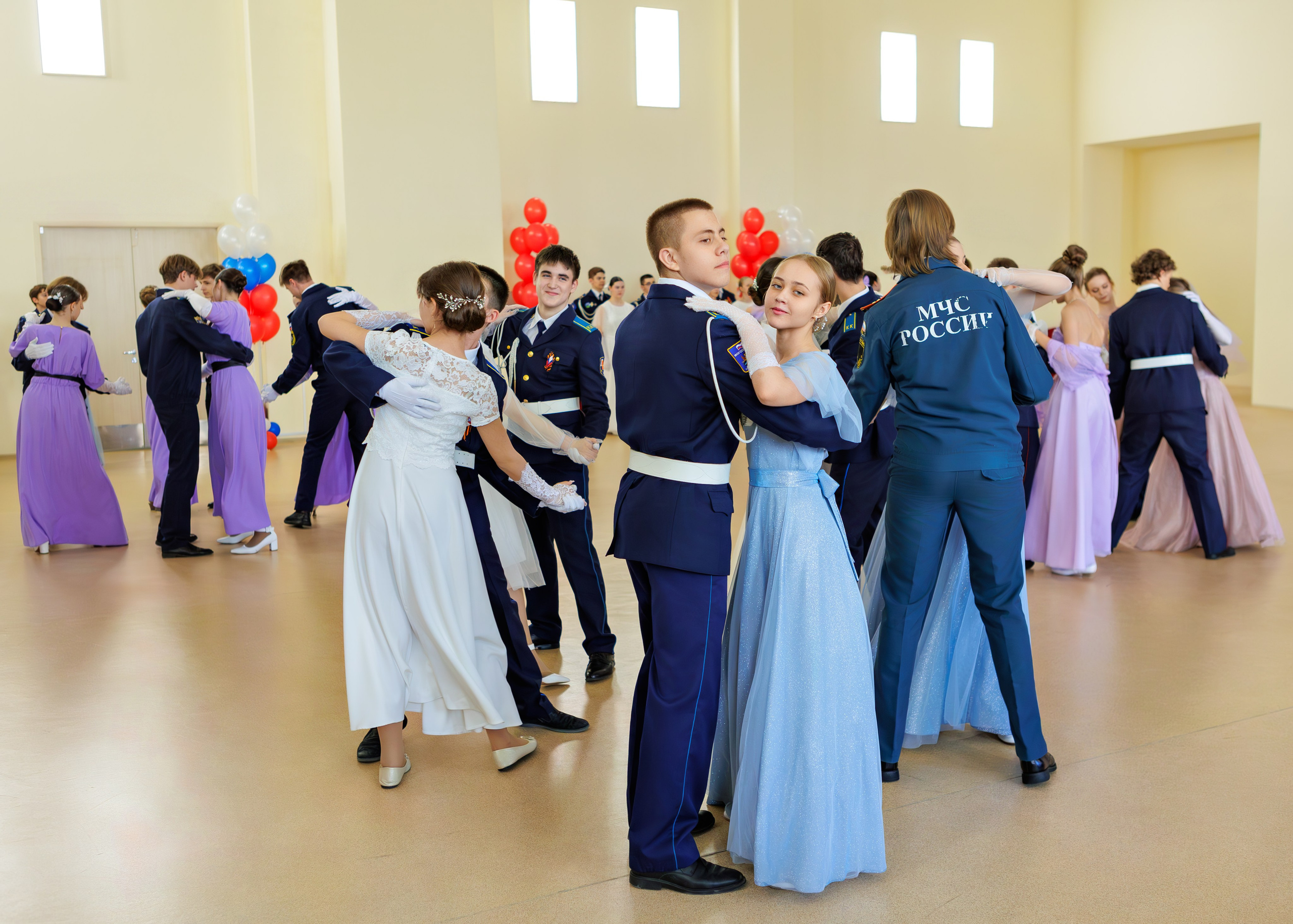 Кадетский бал г. Подольск. Выпускные альбомы и школьный фотограф в Подольске, Троицке, Щербинке, Москве и Московской области