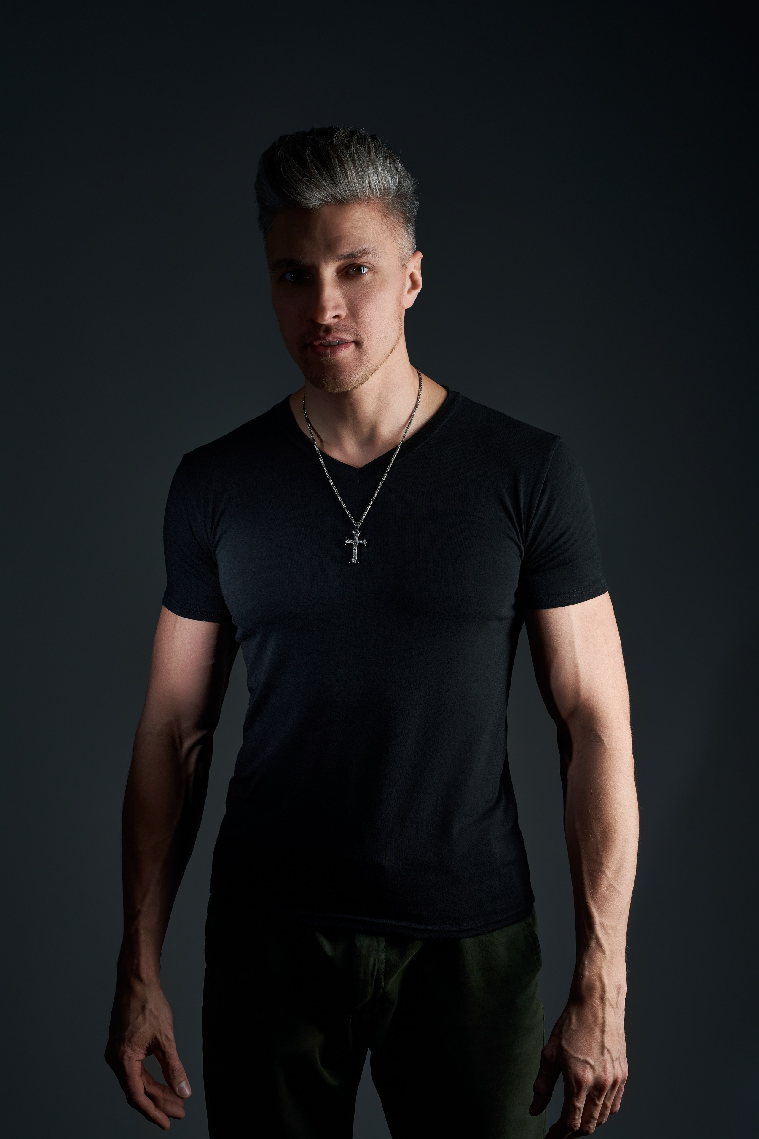 Съемка для каталогов и маркетплейсов, съемка 360 в Кирове. Фотограф/оператор для бизнеса в Кирове — Андрей Гурьянов