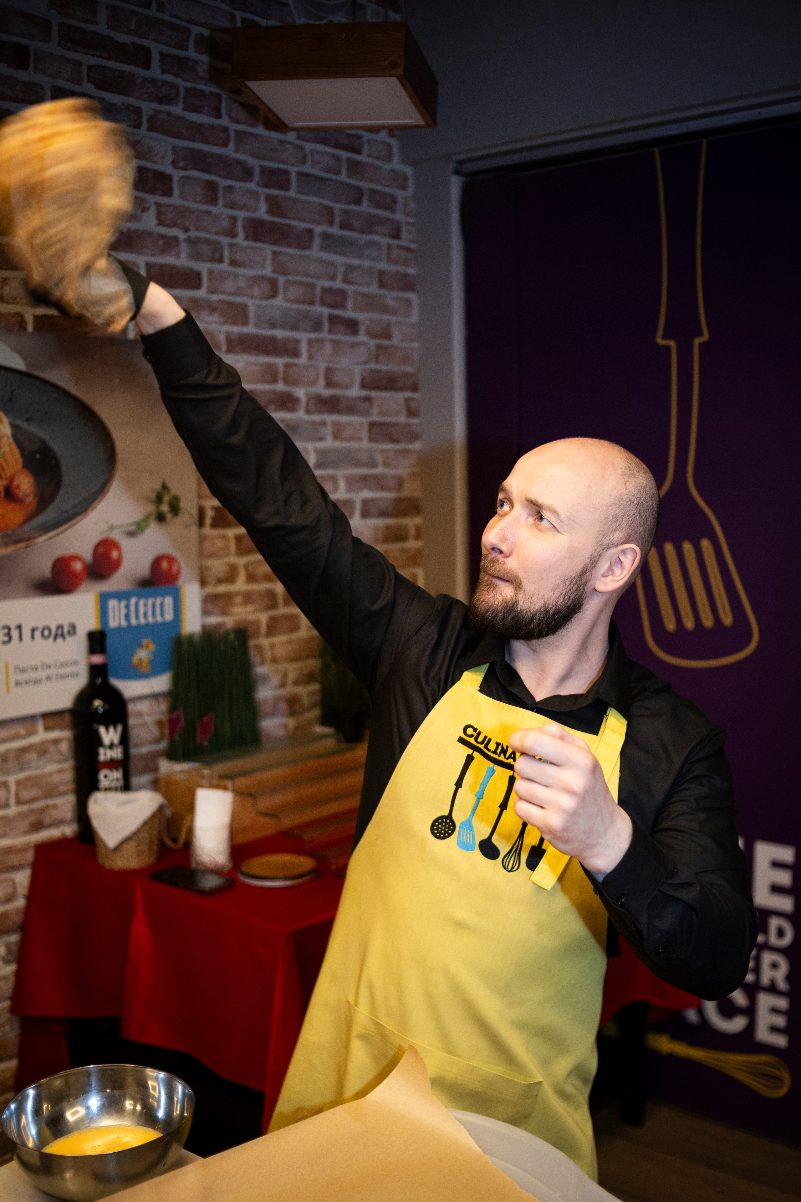 Профессиональная съемка кулинарного мастер-класса в студии EventyOn. Портретный Фотограф Александр «Konevtsoph» В Санкт-Петербурге