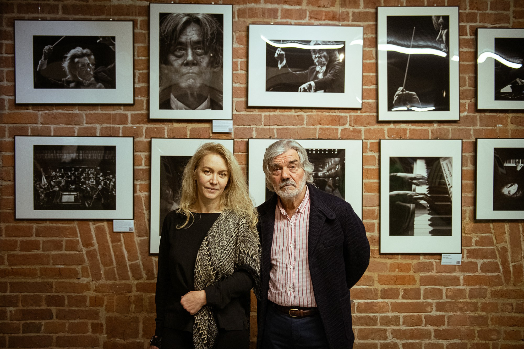 Фотография о музыке, музыкантах и их руках, магию создающих. Репортажный, архитектурный, театральный и файн-арт фотограф Лена Мельникова в Москве