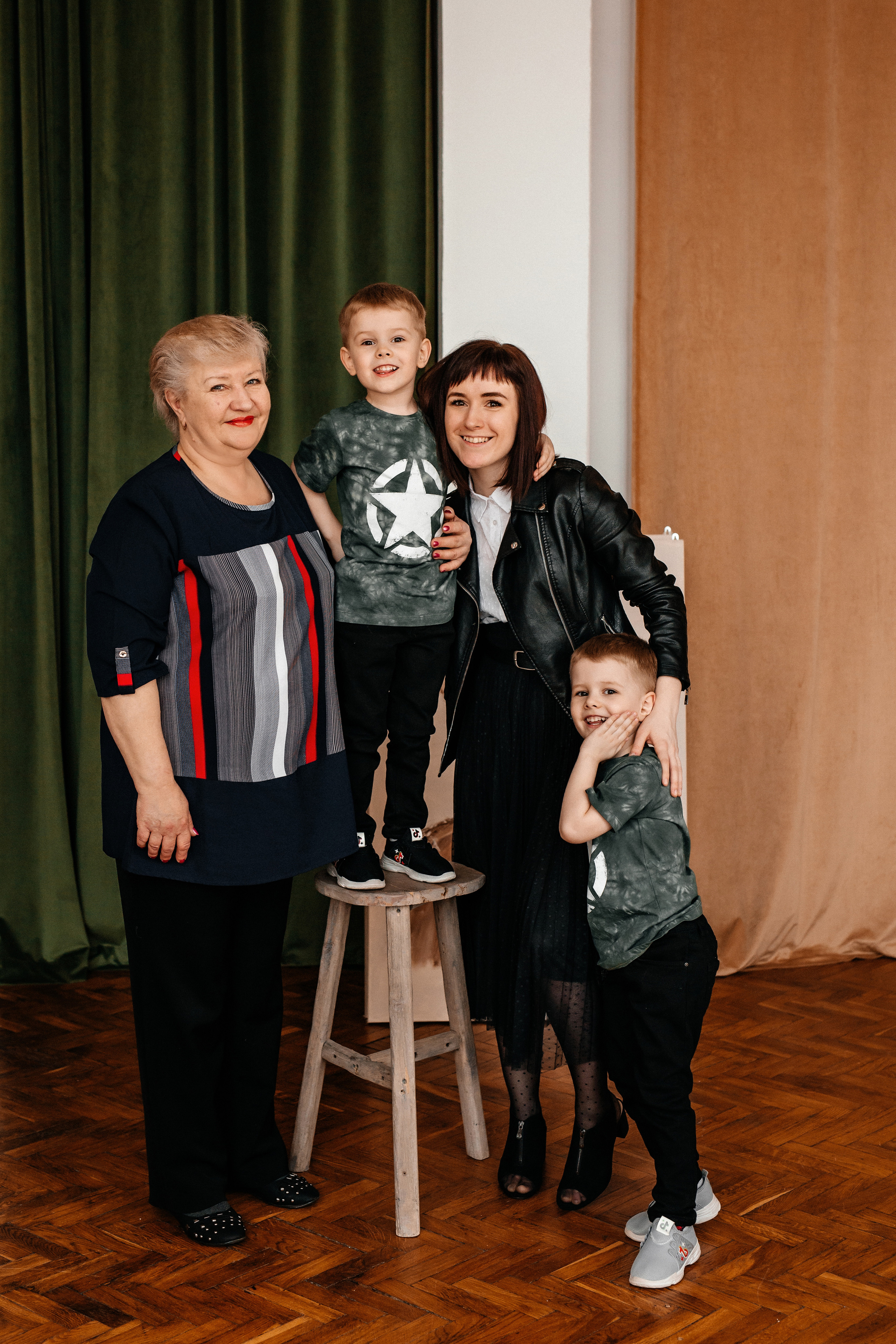 Вика и её семья. Семейный фотограф в Минске Саша Павлюк