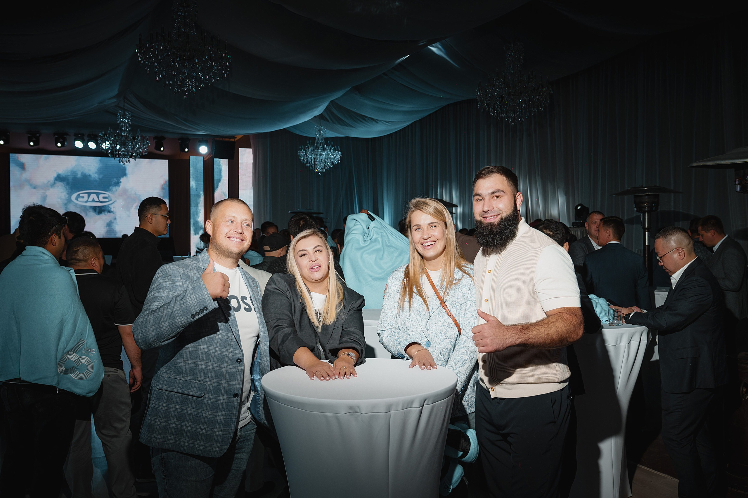 Презентация новой моделей JAC JS8. Фотограф TAULAN_1