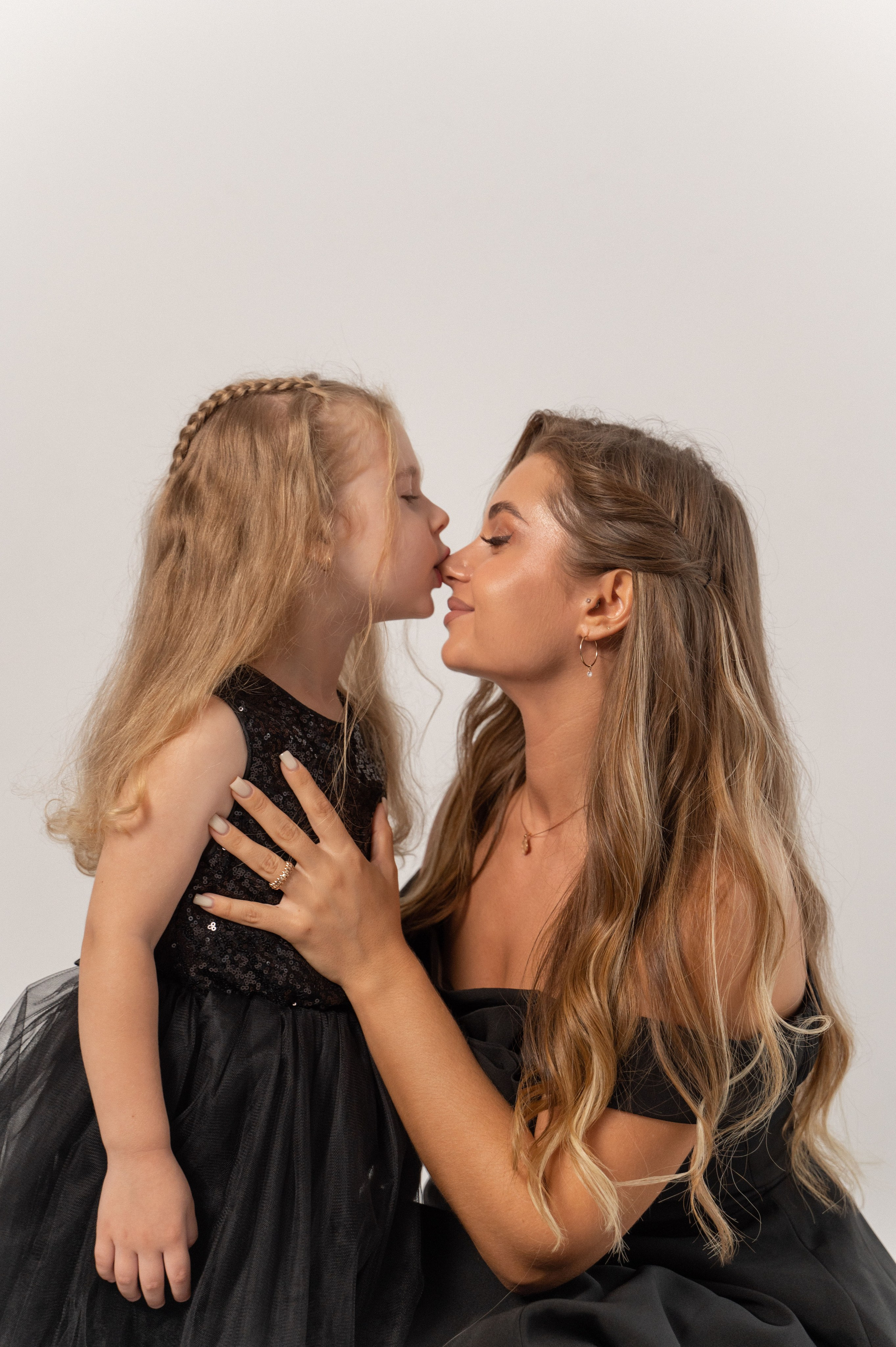 Семейные съемки. ФОТОГРАФ/РУДНЫЙ/КОСТАНАЙ