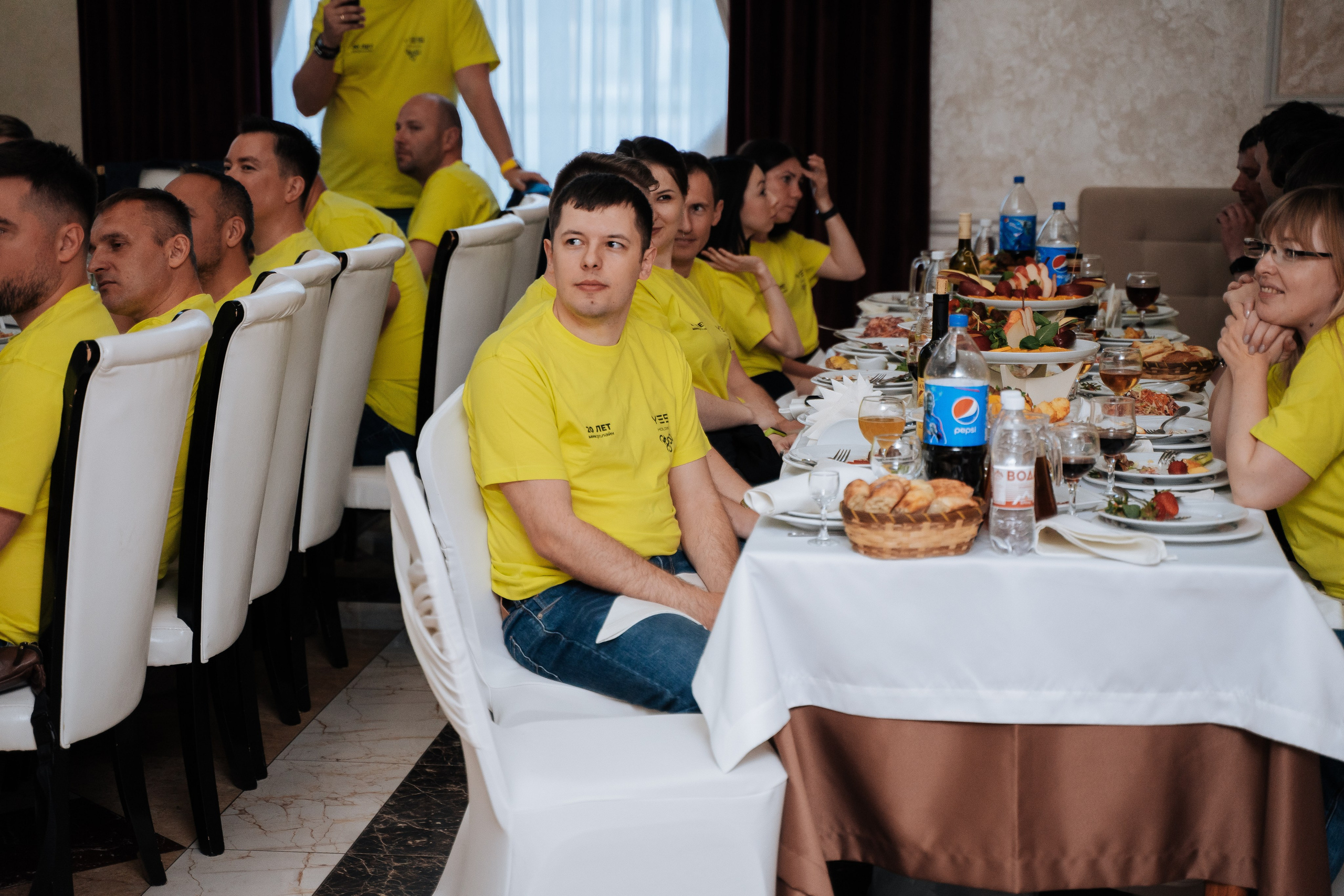 Yes Holding. Свадебный фотограф в Симферополе