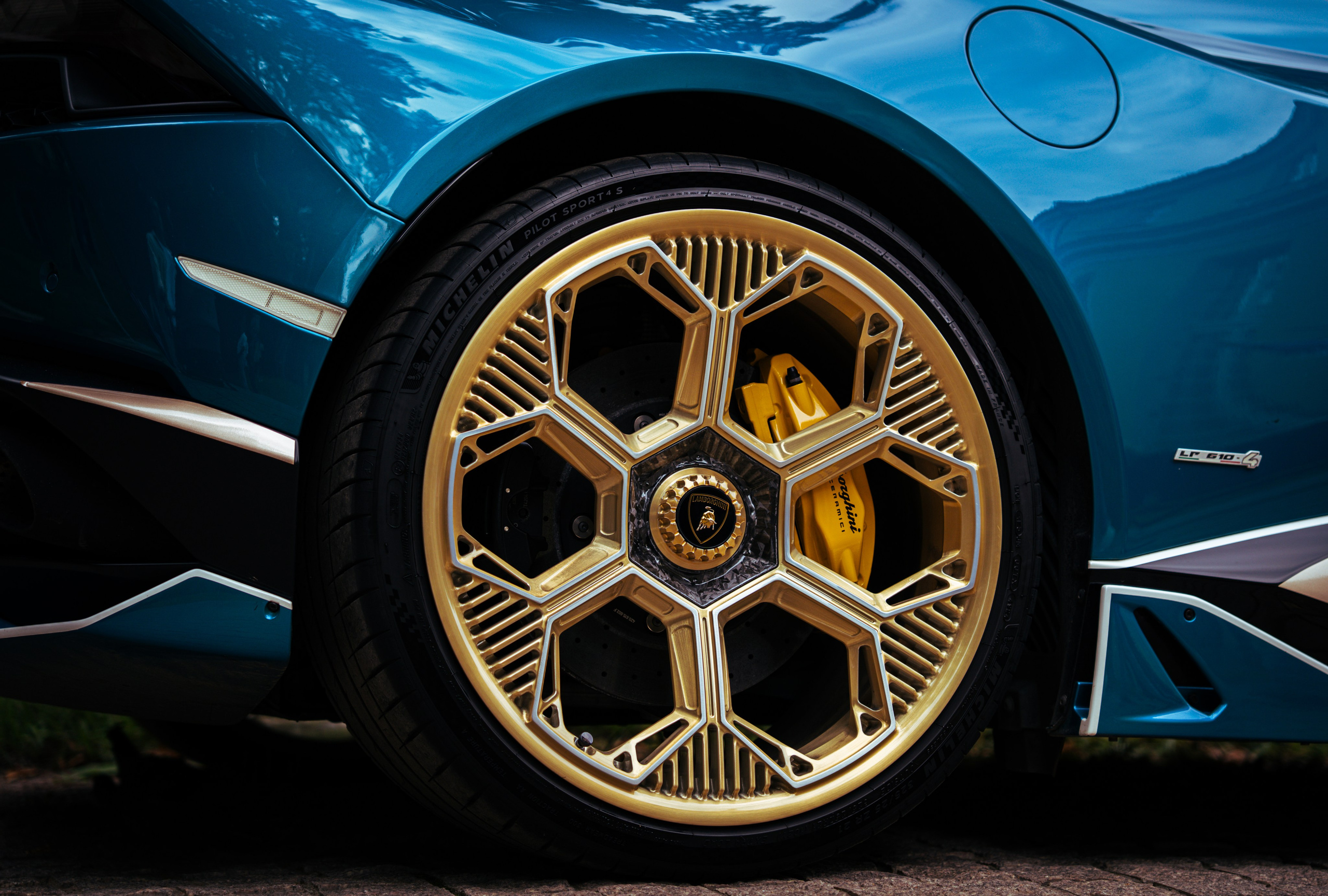 Автовыходные 2025. Автомобильный фотограф в Москве Дмитрий Глазков