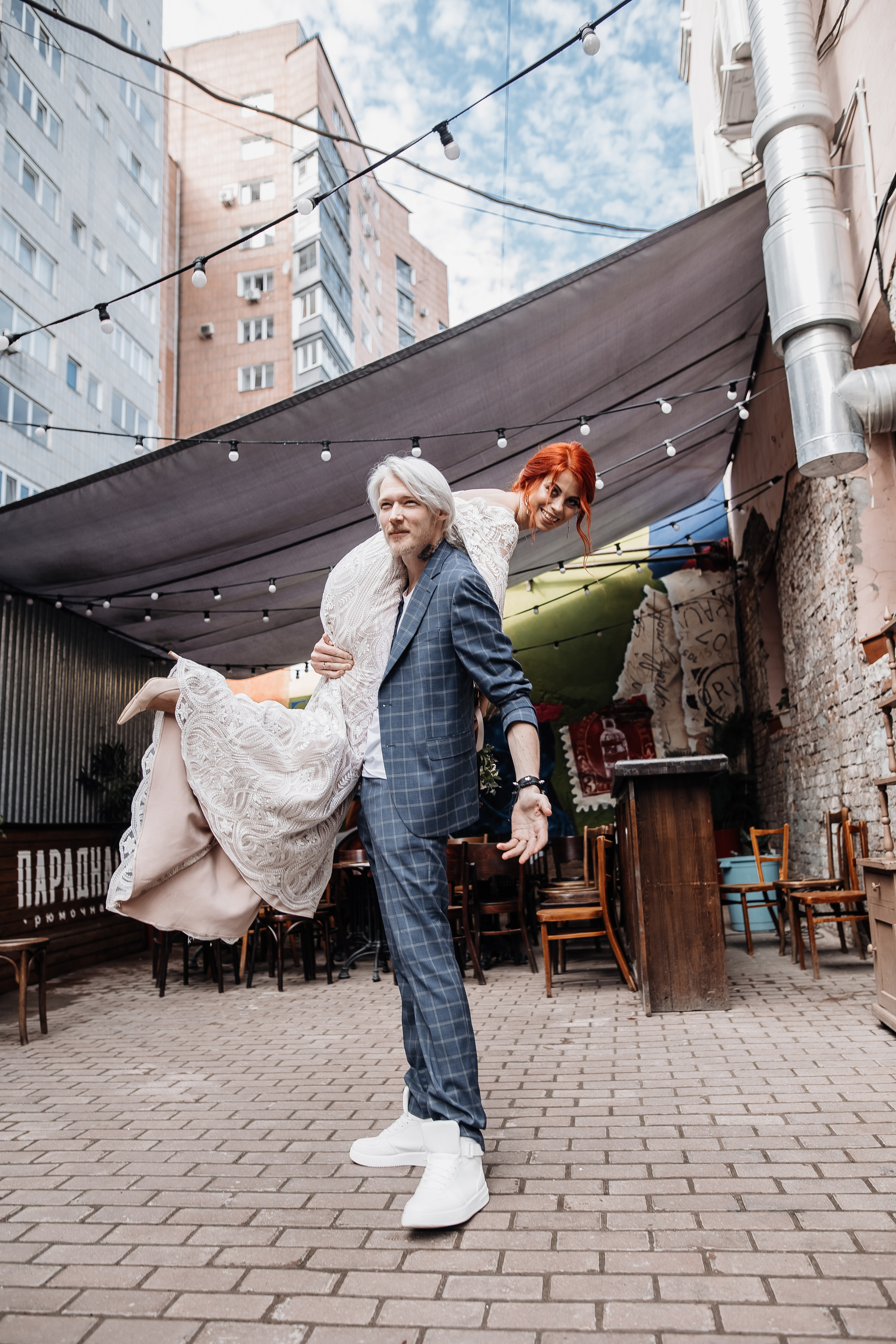 Свадебная прогулка. Фотограф город Пермь