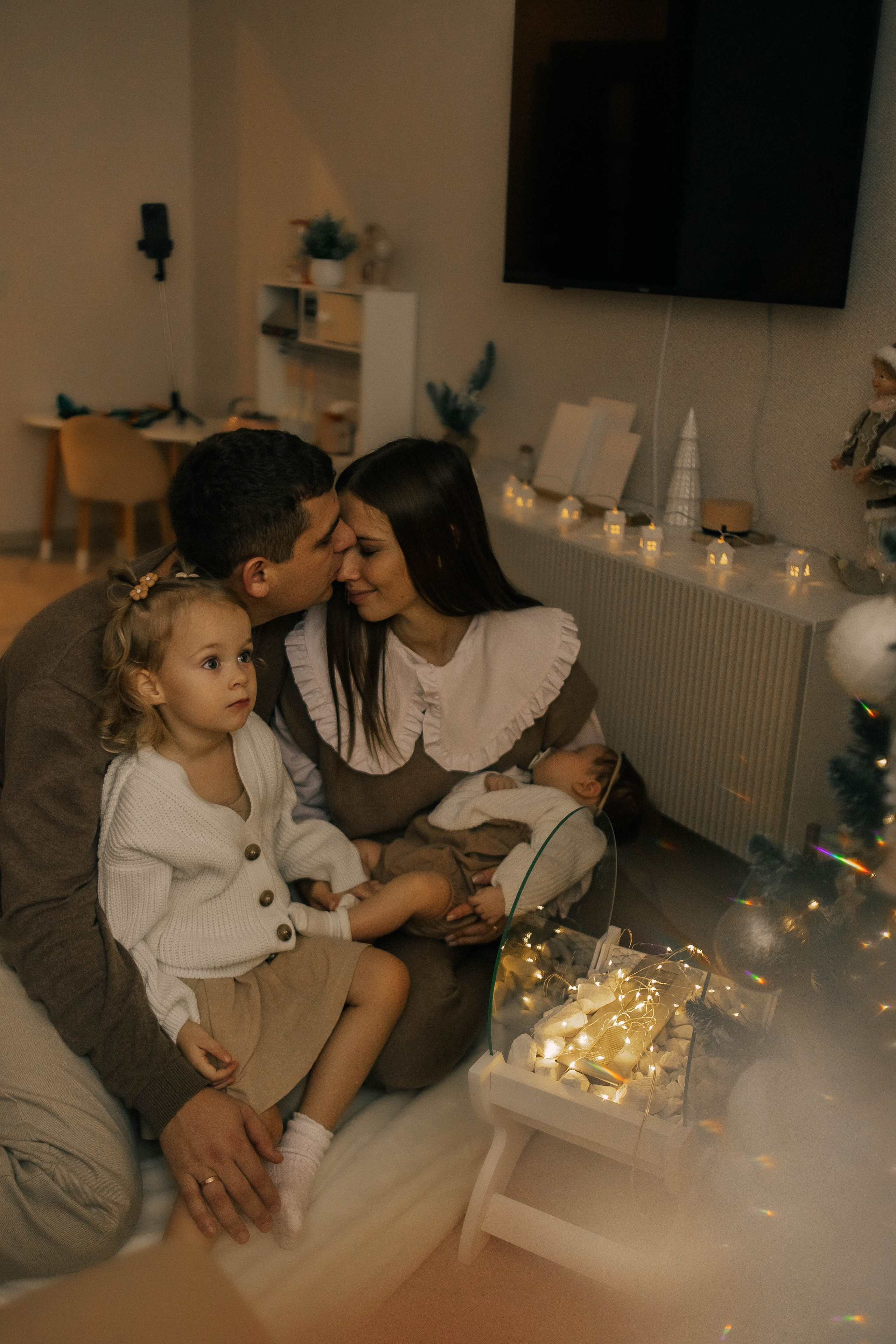 Анастасия, Андрей, Ариша и Анюта. Главная