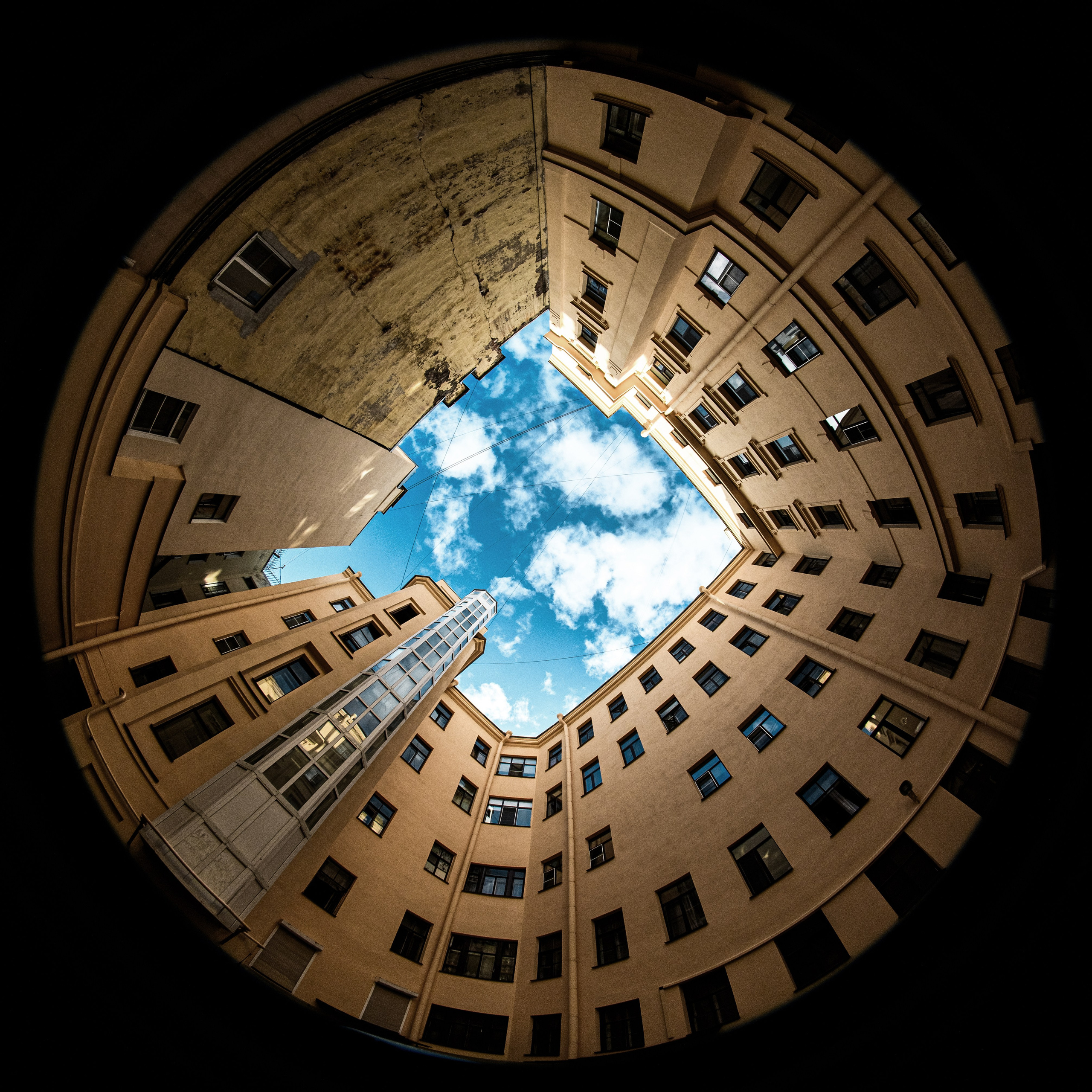 10-я линия В.О., 7