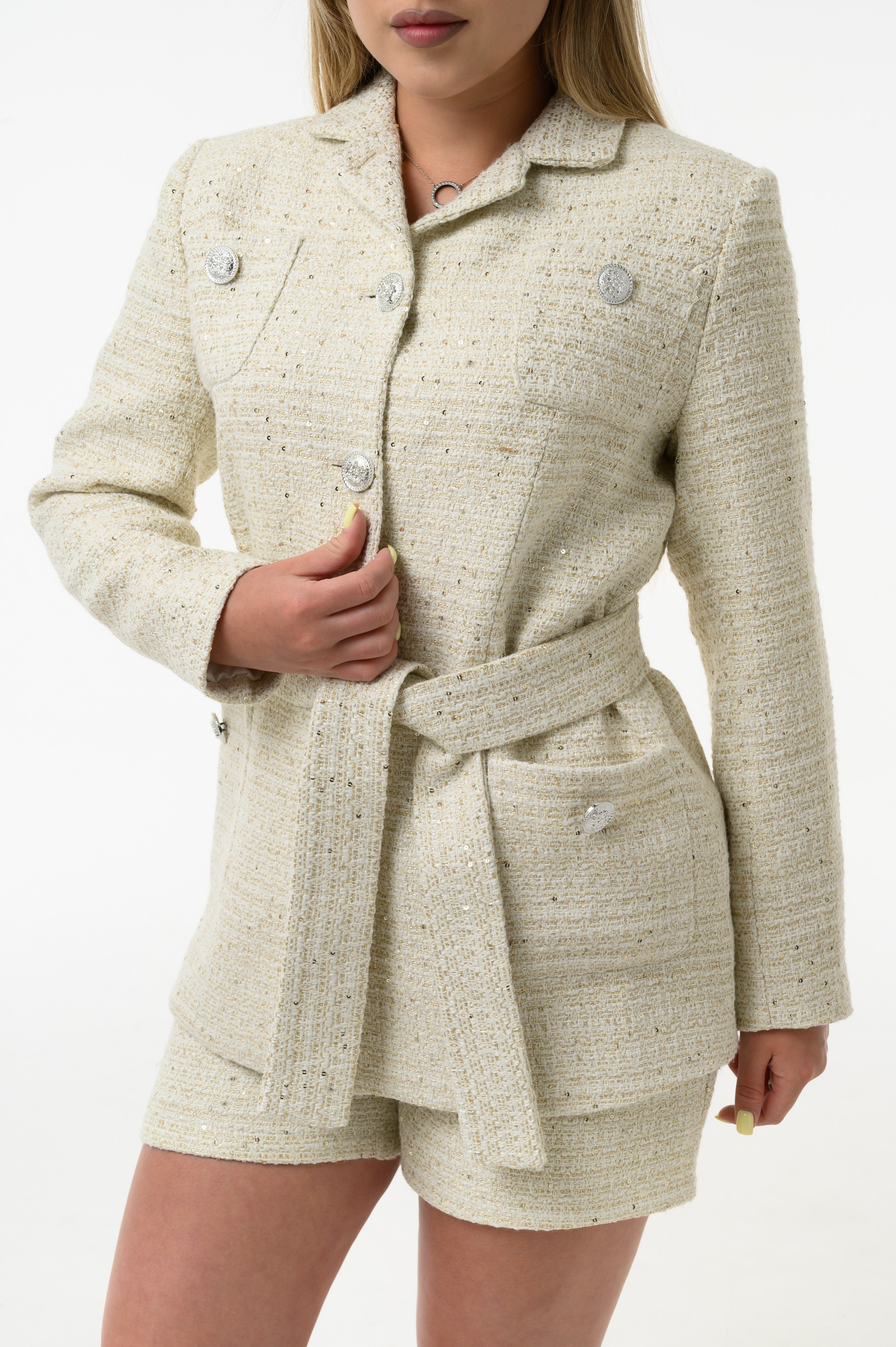 Фотосъемка женской одежды для Wildberries на модели в студии — фотограф из Казани Алексей Клейменов