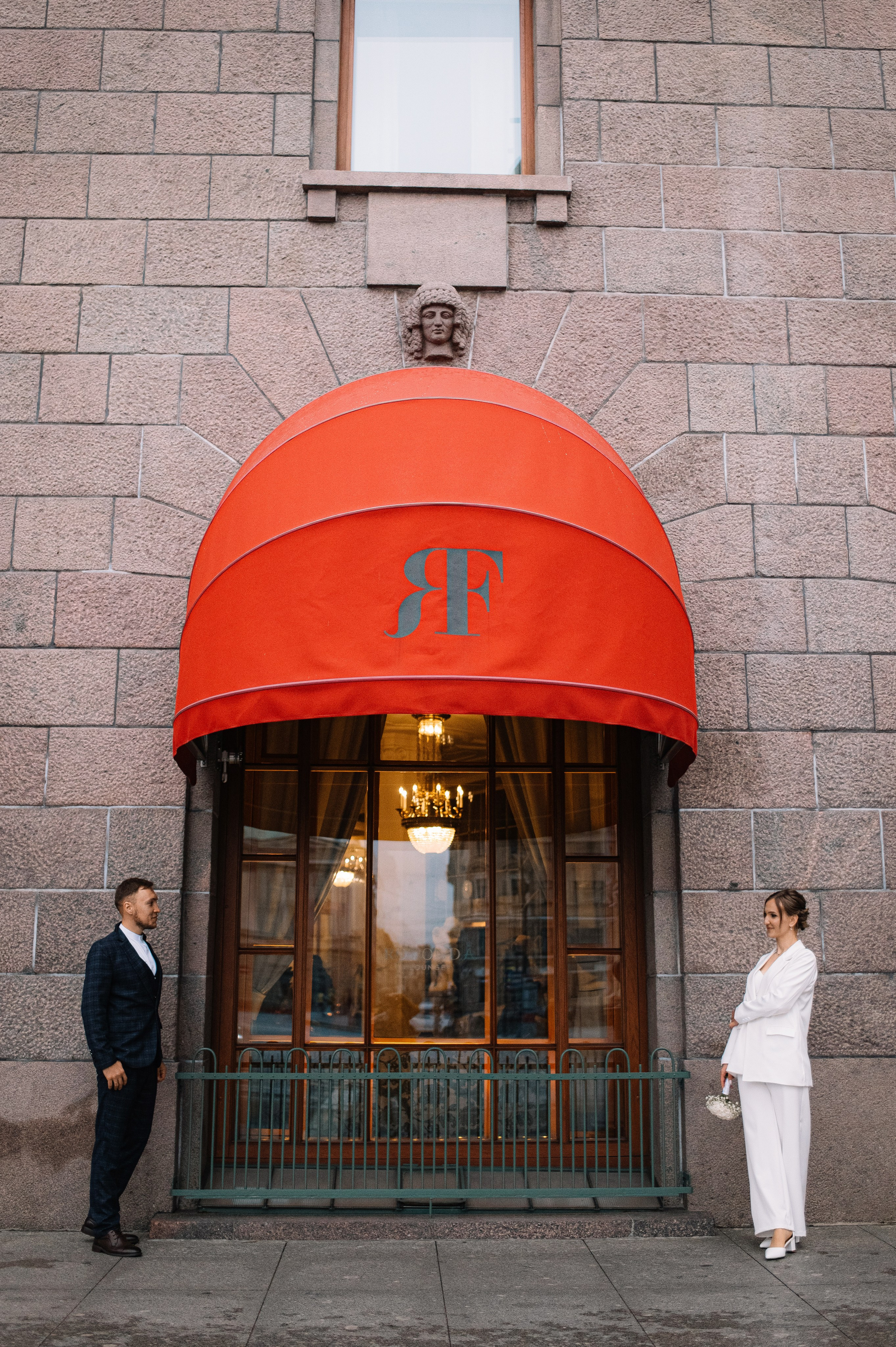 Свадебная прогулка Александра и Анастасии. Семейный и свадебный фотограф в Санкт-Петербурге Юлия Мельникова