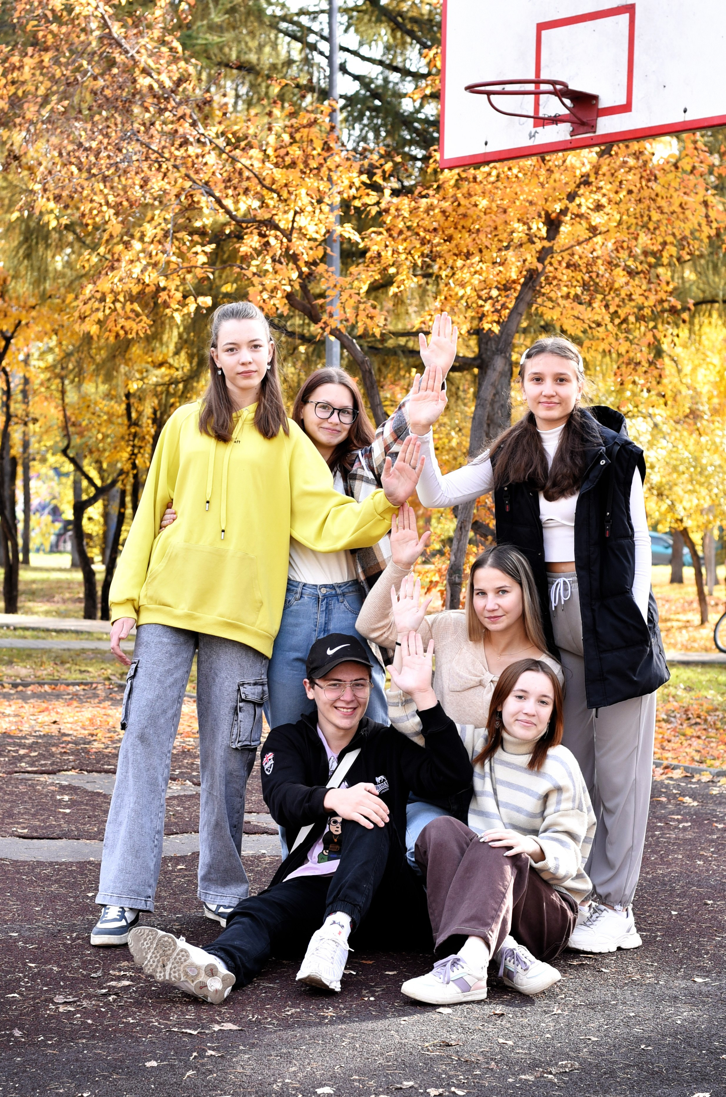 ФОТОСЕССИЯ В ПАРКЕ осень. Школьный фотограф ЛАРИСА МАТВЕЕНКО