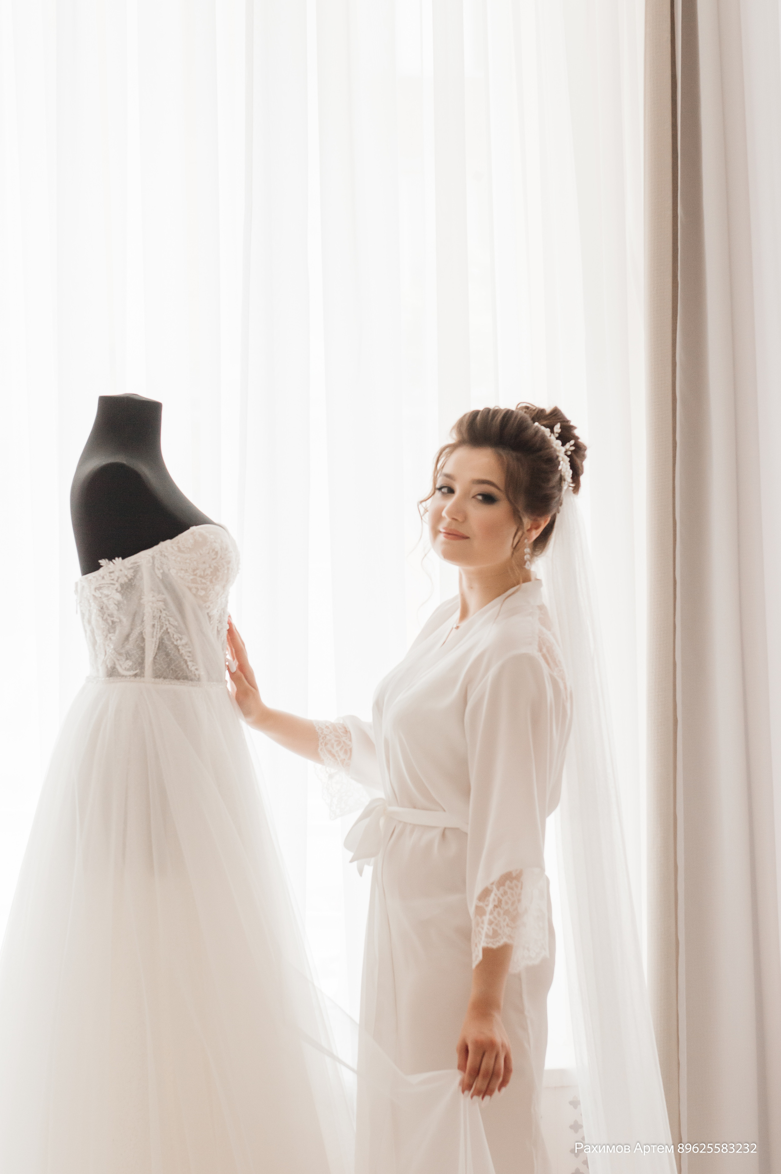 Фотосессия студия. Профессиональный фотограф Артем Рахимов в Казани