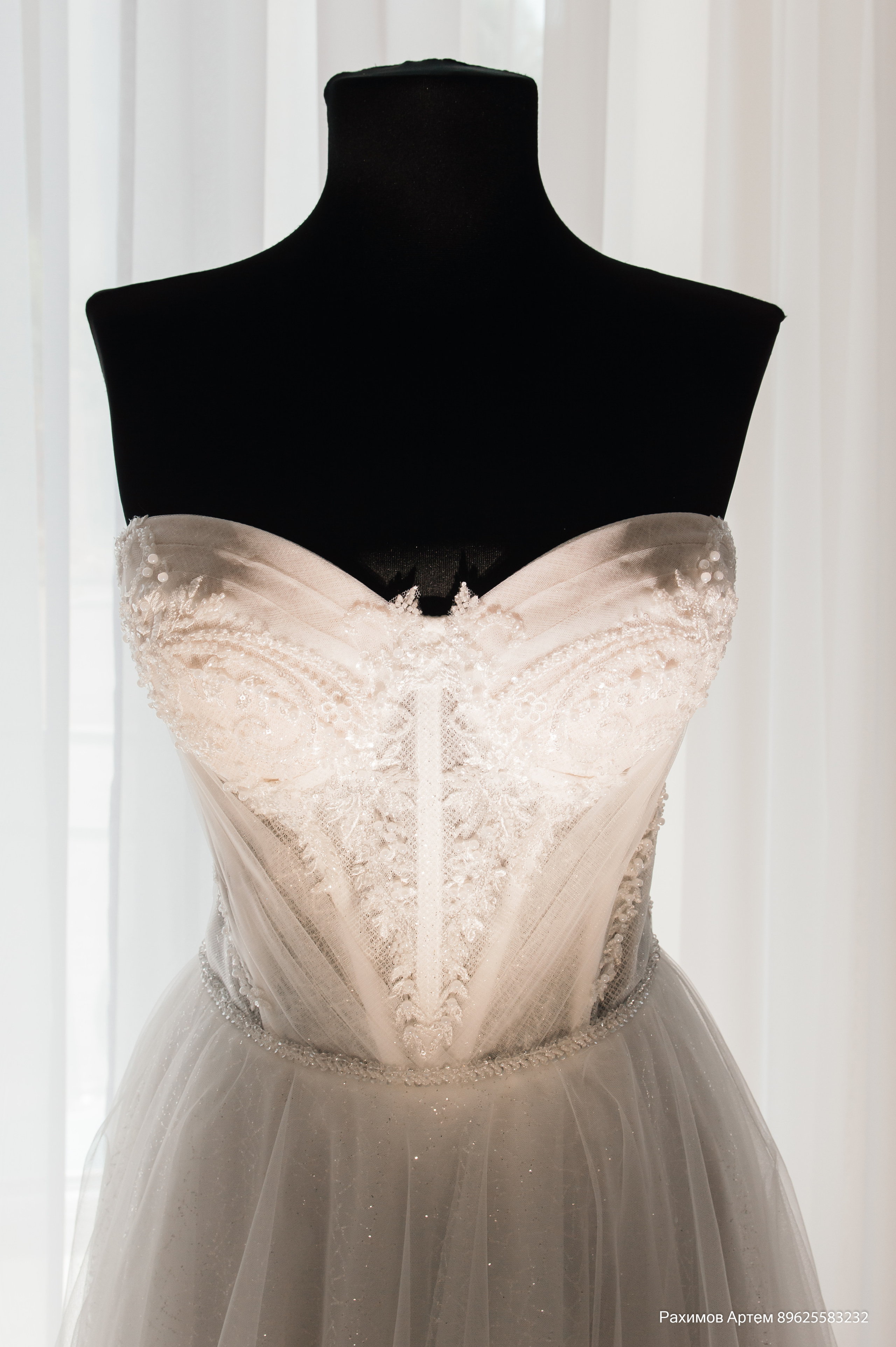 Фотосессия студия. Профессиональный фотограф Артем Рахимов в Казани