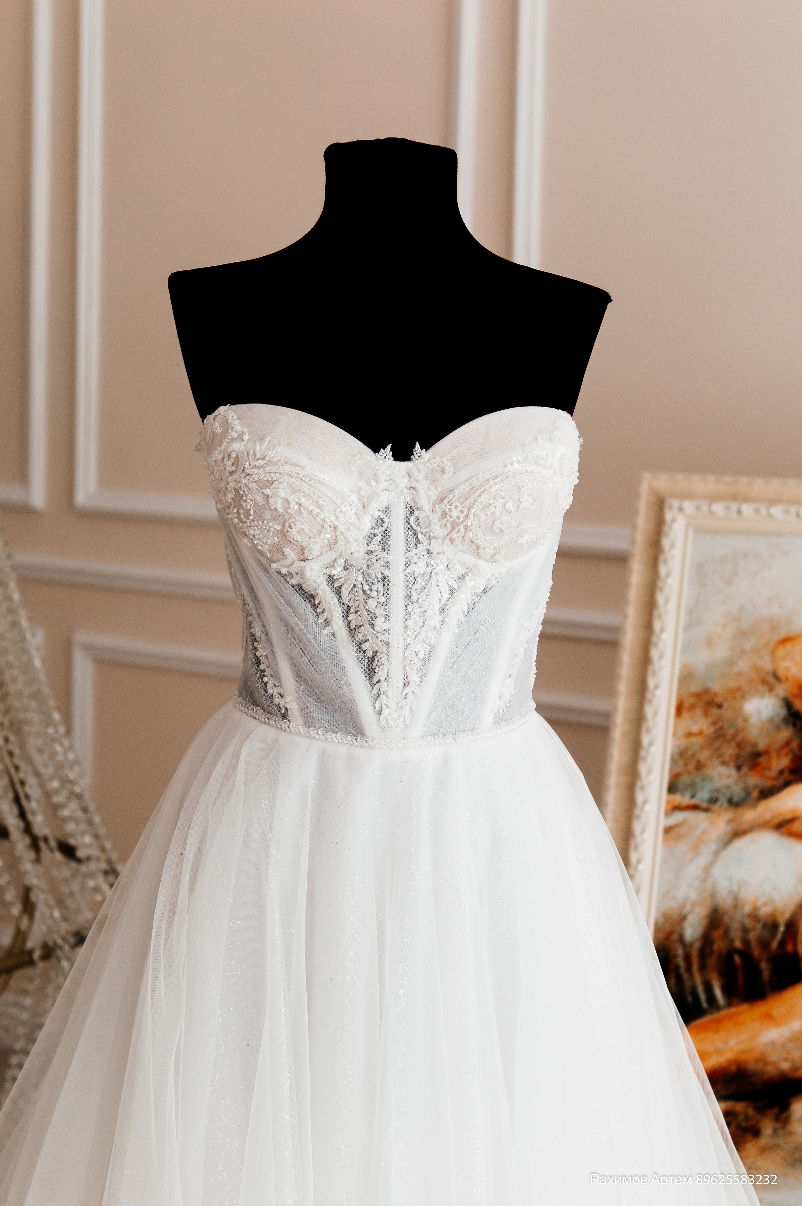 Фотосессия студия. Профессиональный фотограф Артем Рахимов в Казани