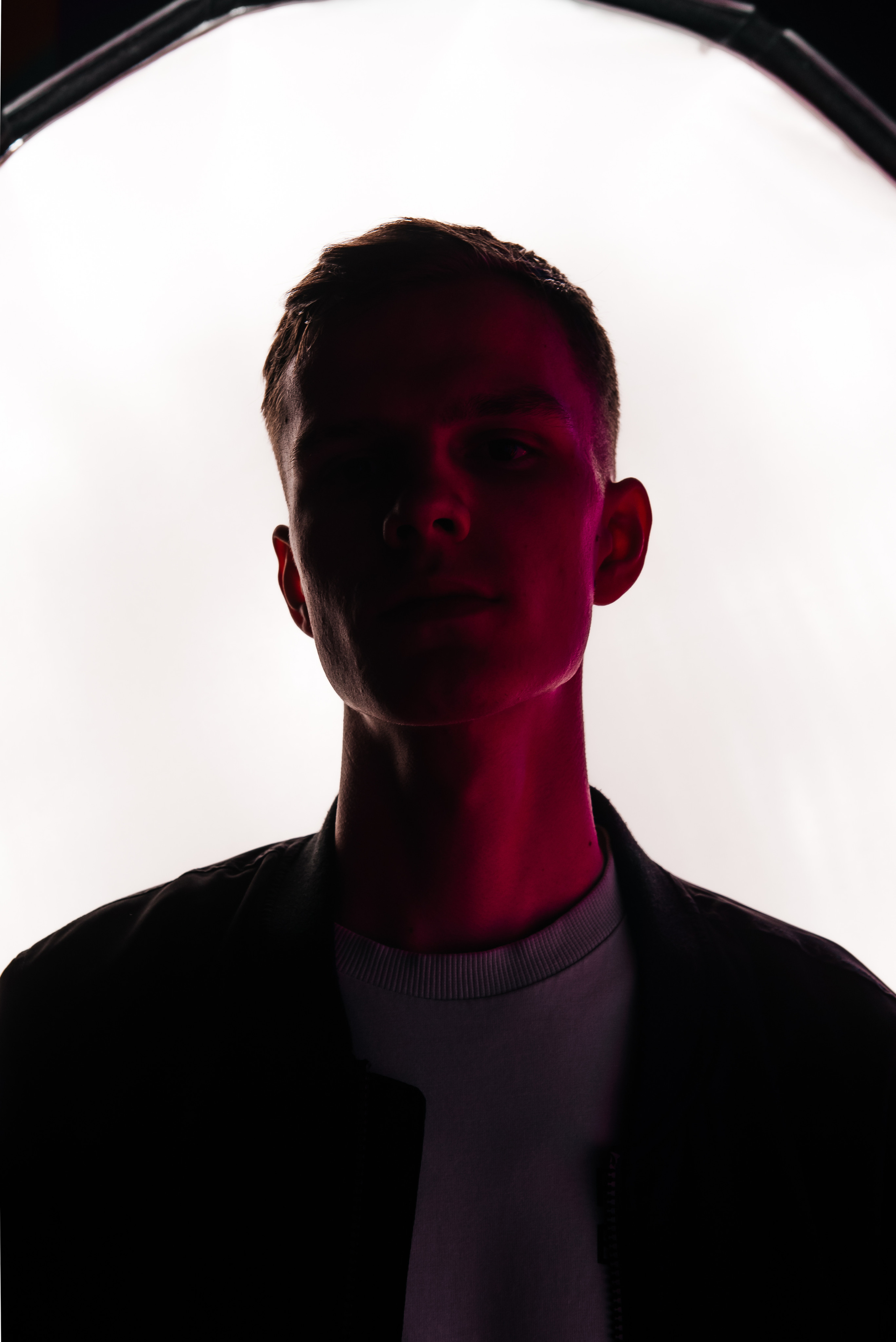 Фотосессия Неон. Профессиональный фотограф Артем Рахимов в Казани