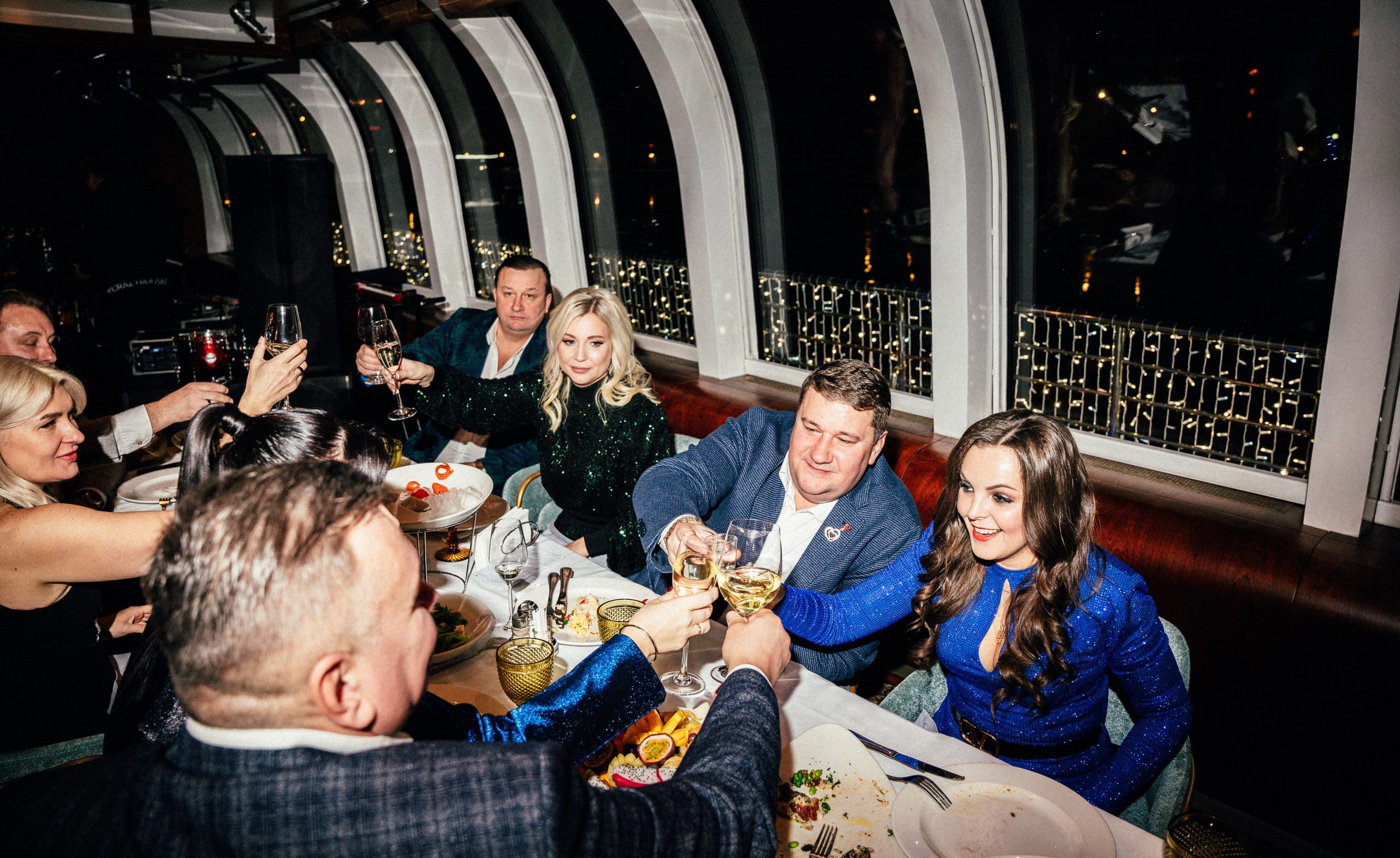 Корпоратив Erwin Река. Портретный и репортажный фотограф