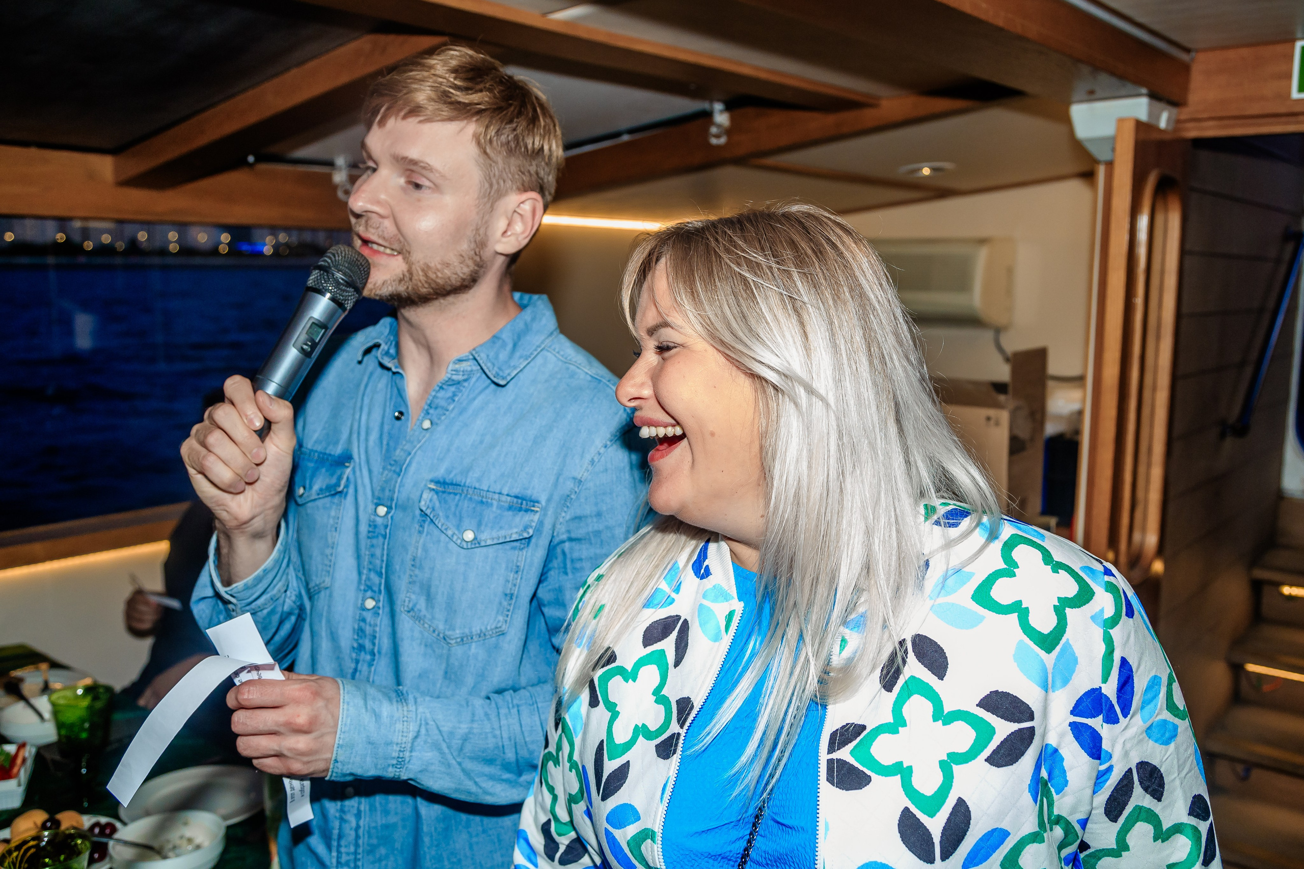 Выпускной на теплоходе. Фотограф в Санкт-Петербурге Чумаков Семен