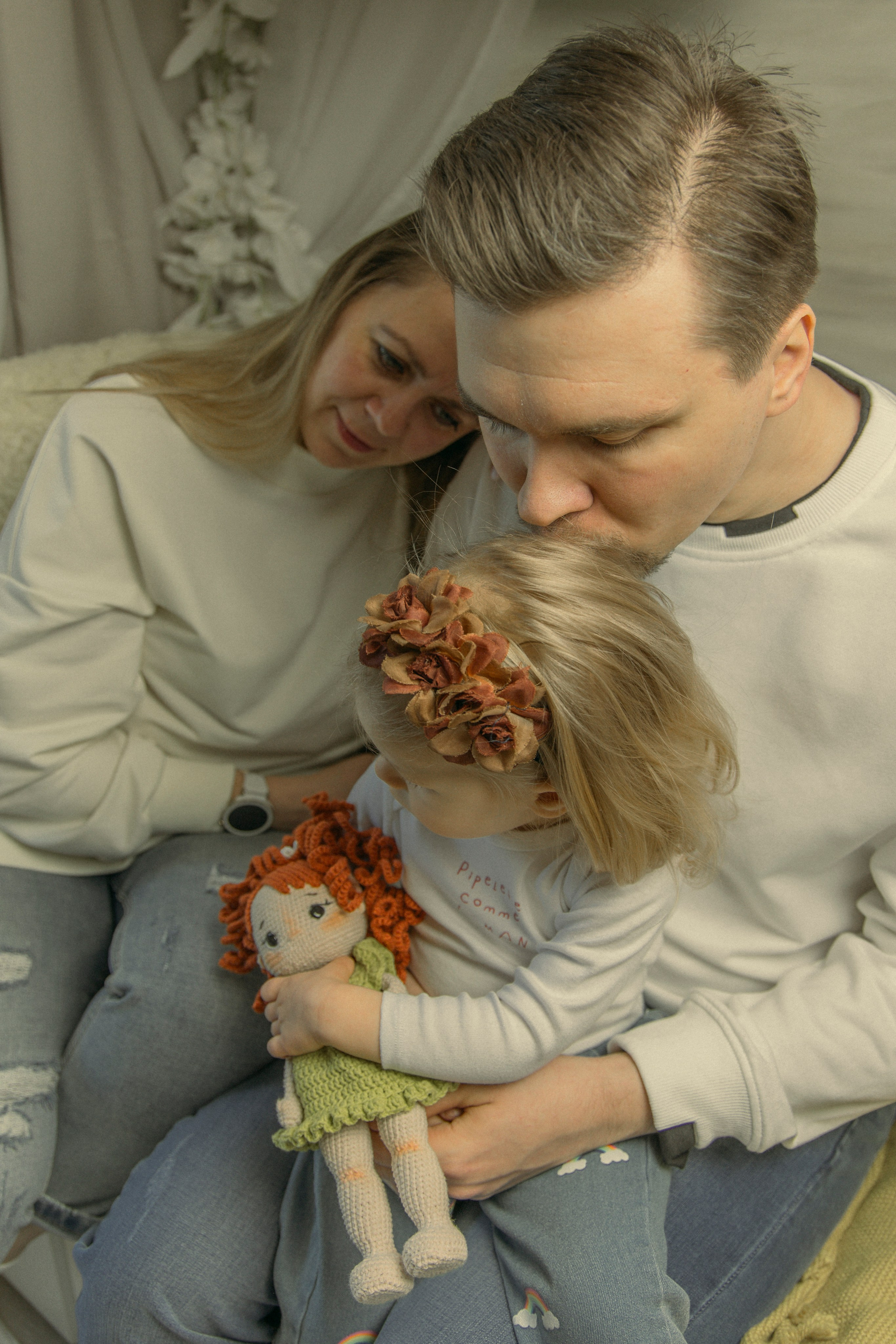 Марина Саша Вика. Фотосъёмка в квартире фотографа. Фотограф для маркетплейсов, фотоуслуги в Жуковском Татьяна Марсуверских