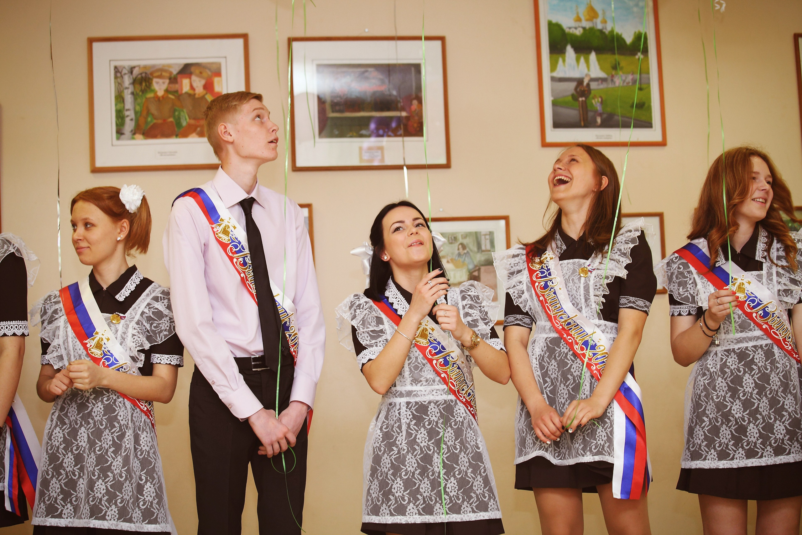 Портфолио фотографа на последний звонок. Свадебный и репортажный фотограф в Ярославле и Санкт-Петербурге Роман Микрюков