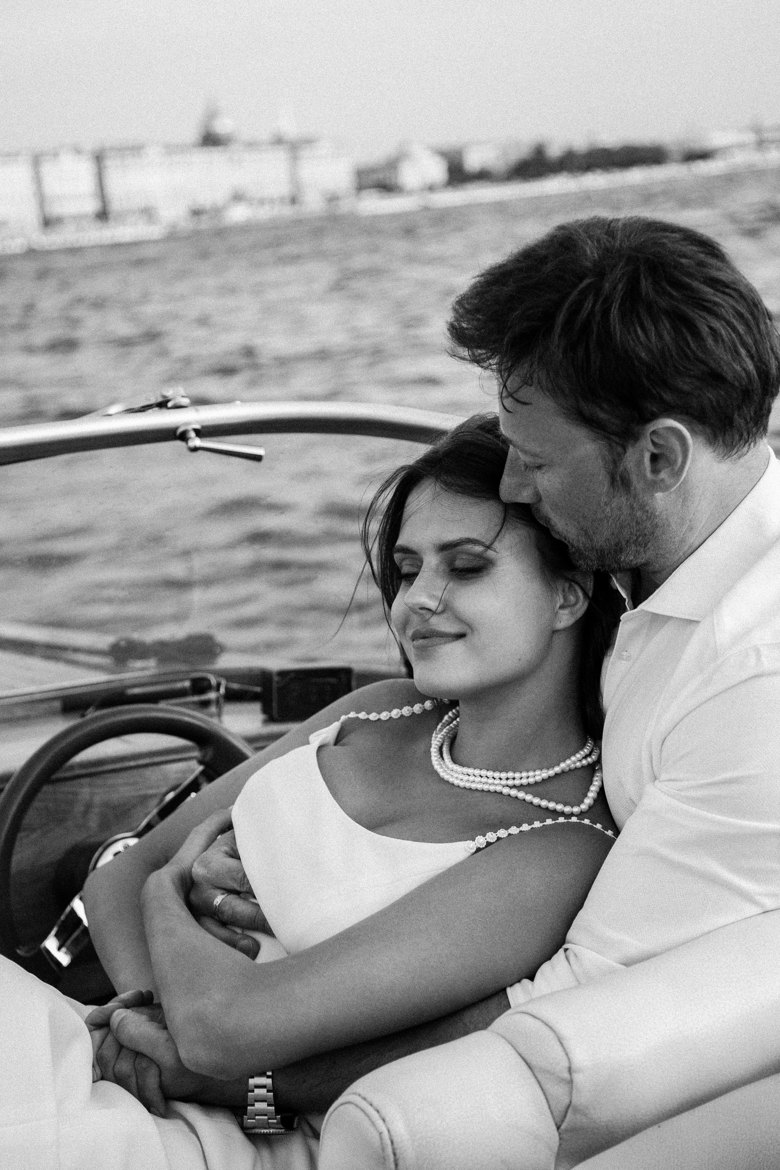 ♡. Честные истории о жизни города и его людях