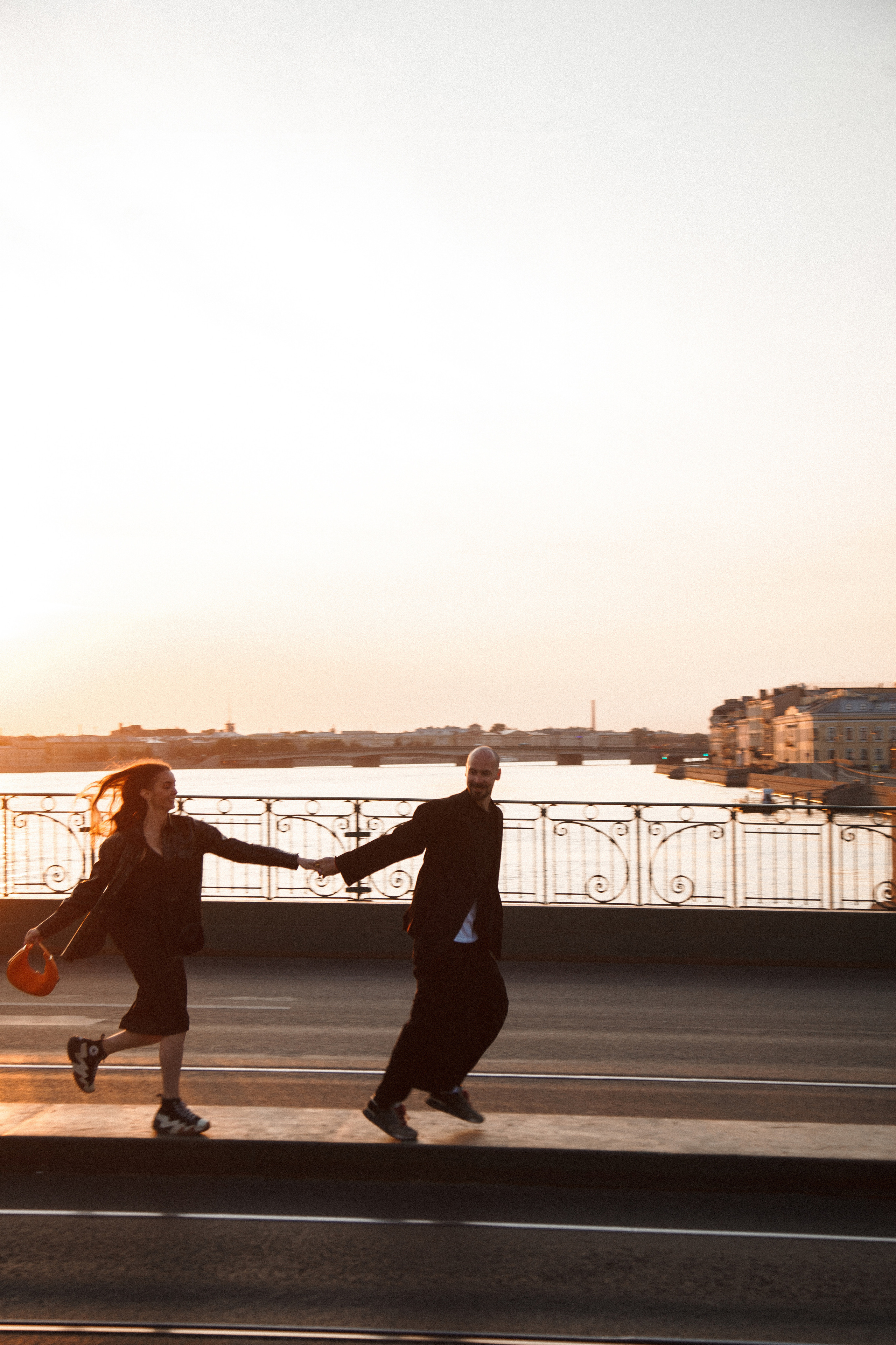 ♡. Честные истории о жизни города и его людях