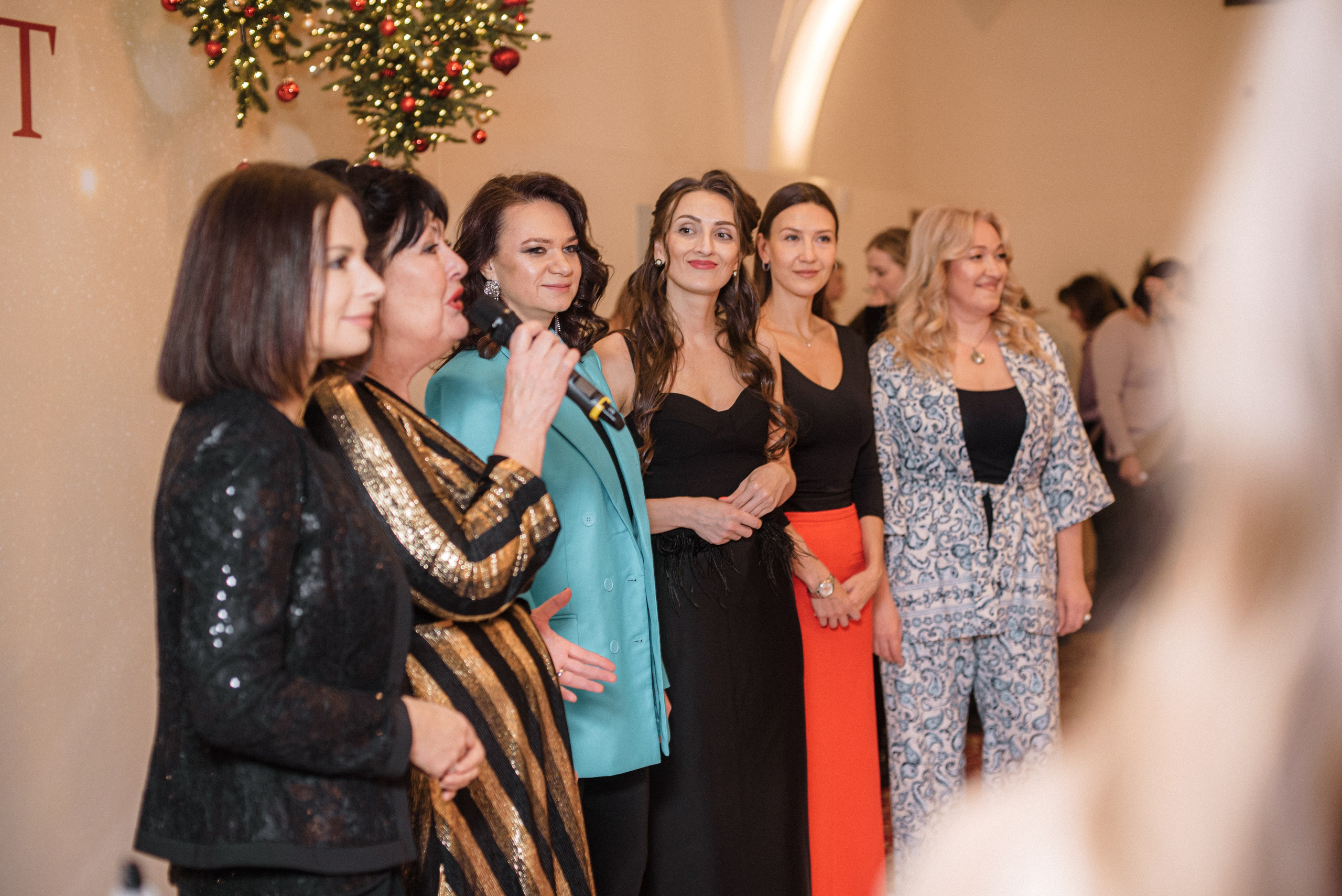 Парфюмерный салон VAST Москва // Зима 2023. Фотограф Элина Брусенцева