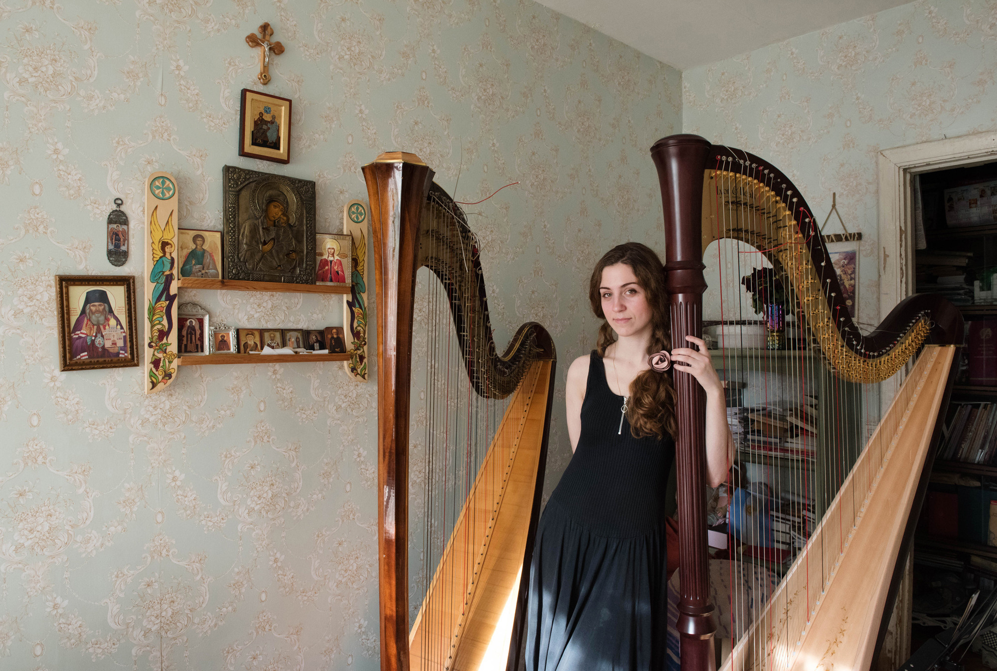 Tatyana, 23 years, musician. "I think that if there is no faith, then is nothing to  live here."
