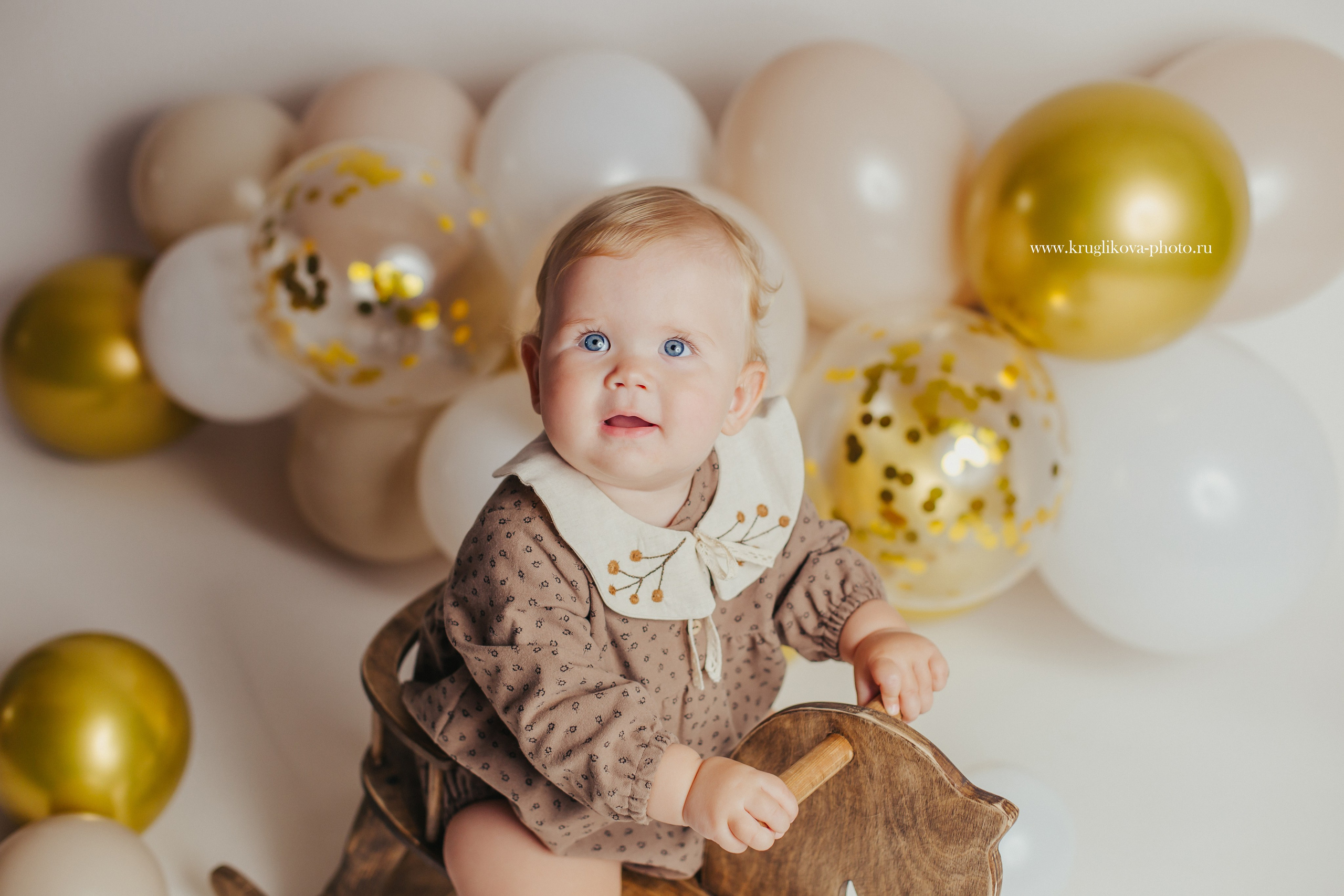 Фотосессия годика для девочки. Фотограф новорожденных и детский в Сергиевом Посаде Кругликова Юлия