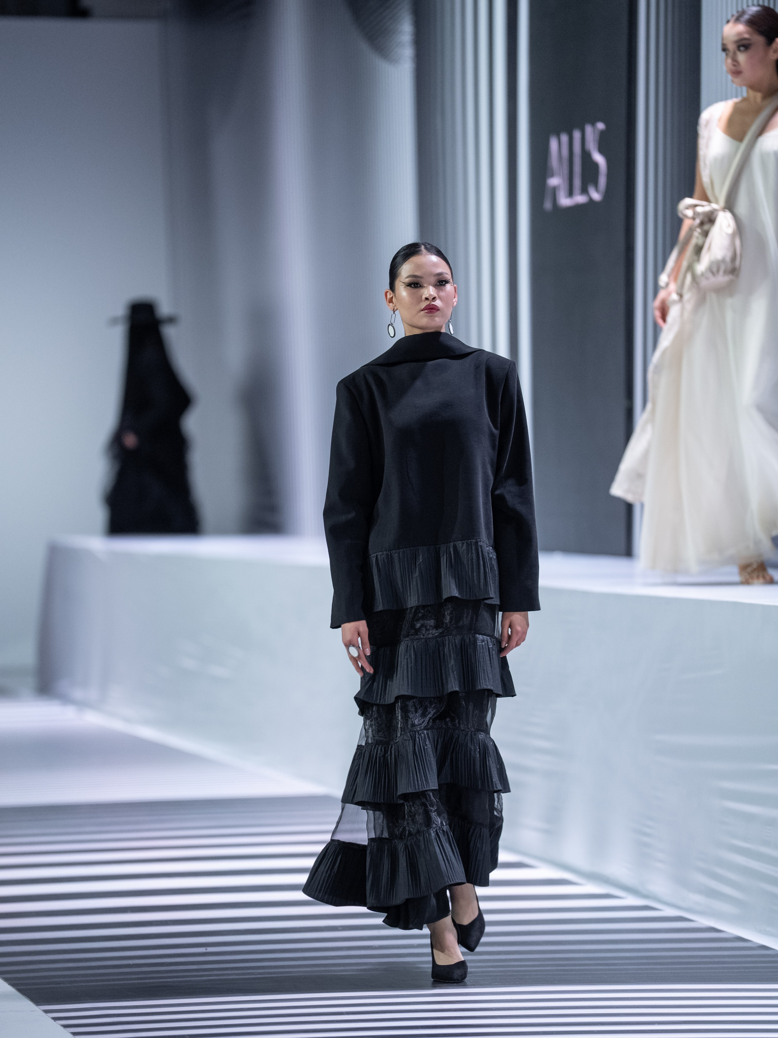 ALL’S (Tanya Levitskaya, Германия). Сайт Алматинского НЮ АРТ, будуар и фэшн фотографа Дениса Карпенко