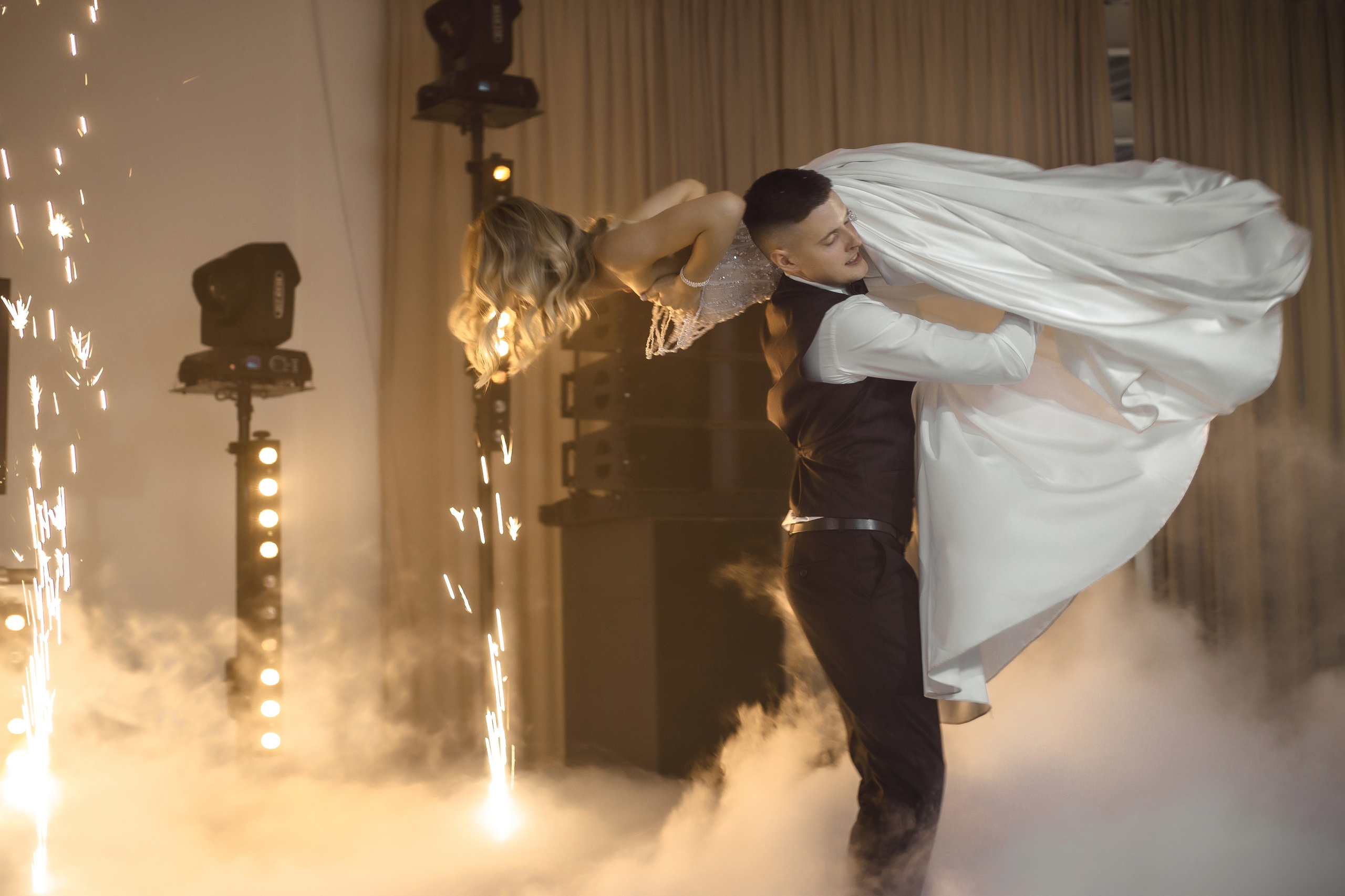 A|T. Свадебный и семейный фотограф в Саратове Анжела Борисова