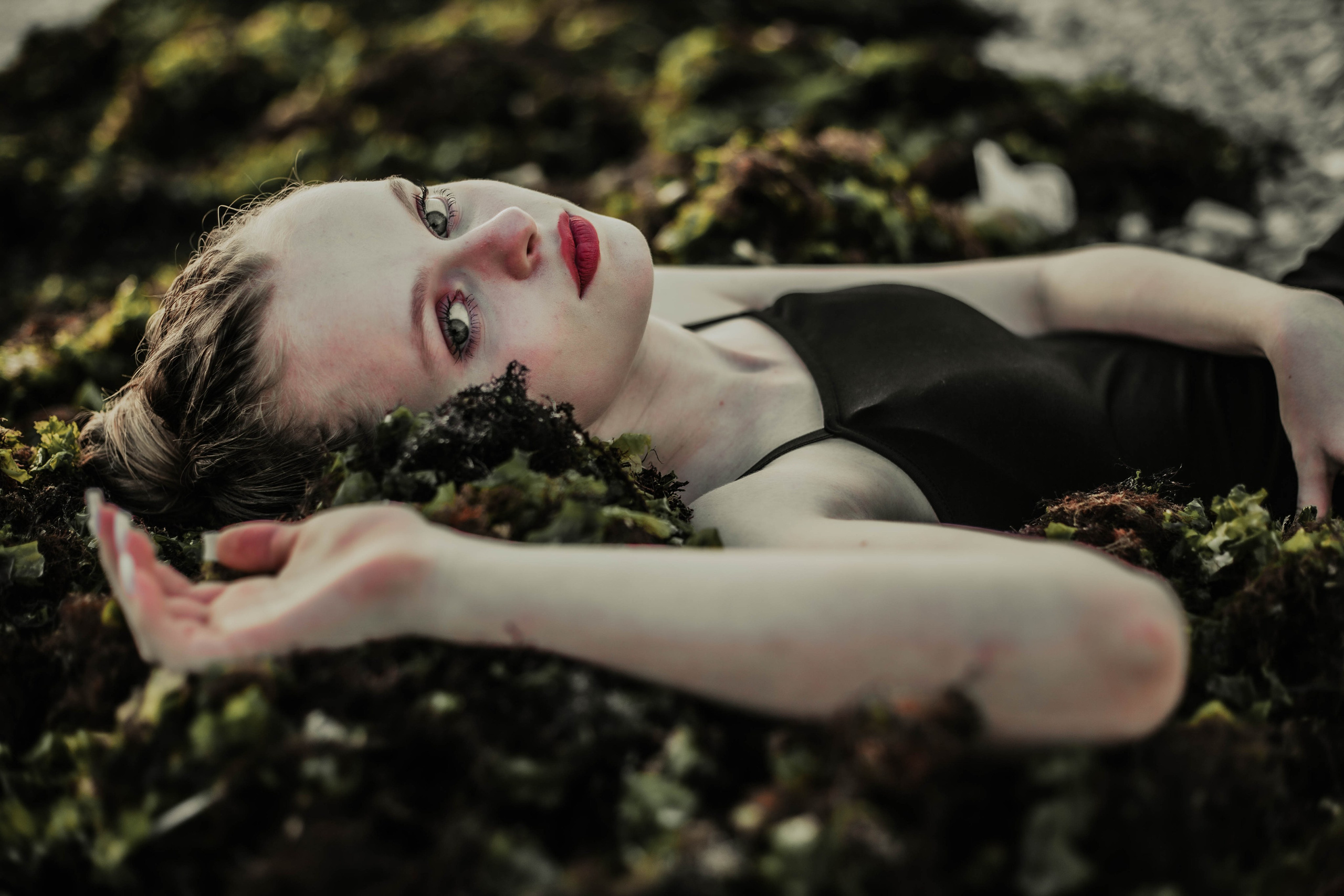 Поцелуи Волн. Уличный фотограф Города N