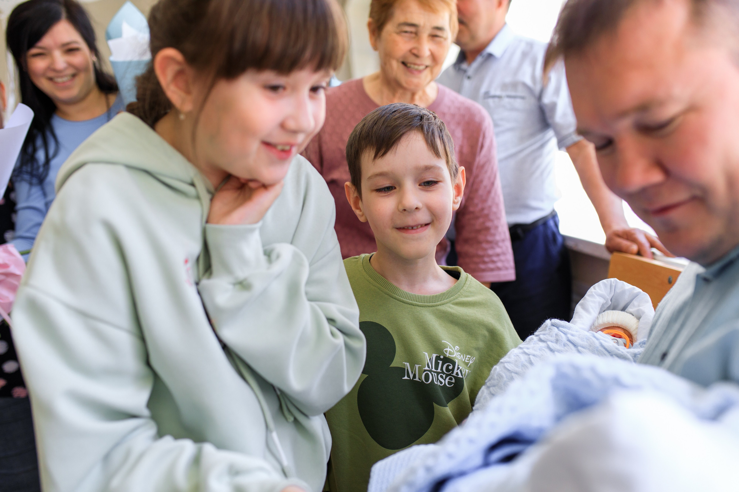 Съемка выписки из роддома. Фотограф в Уфе Ирина Идрисова