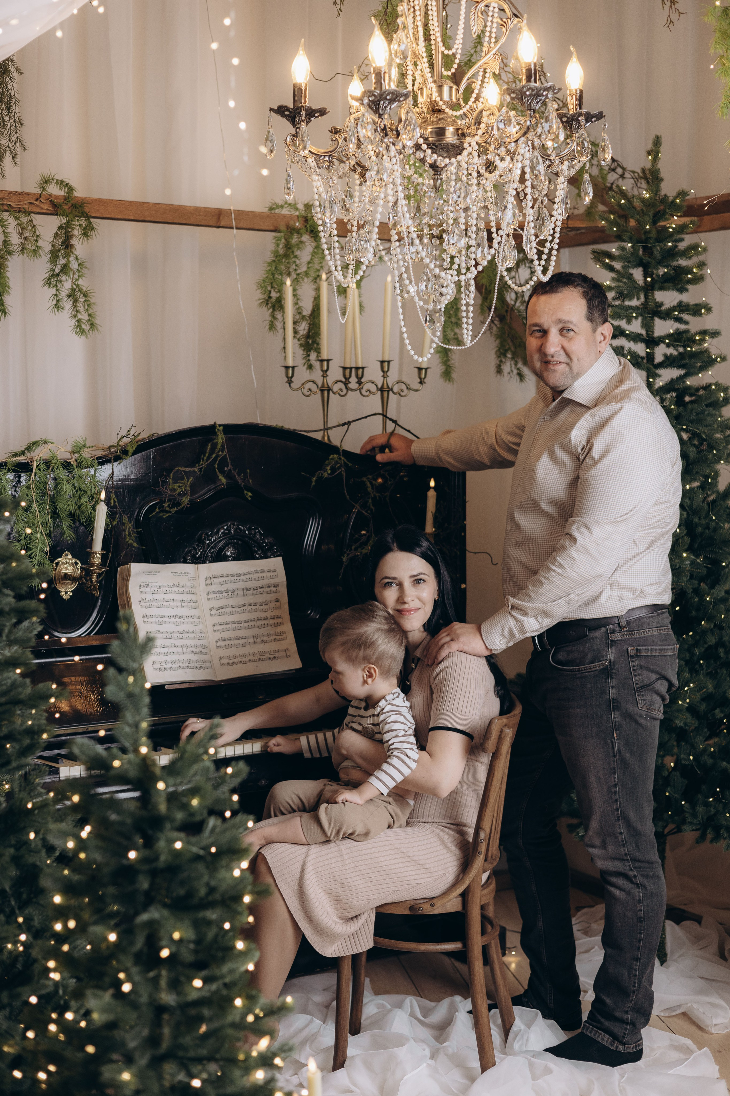 Мирон, Настя и Юрий. Свадебный и семейный фотограф в Новосибирске Дарья Кель