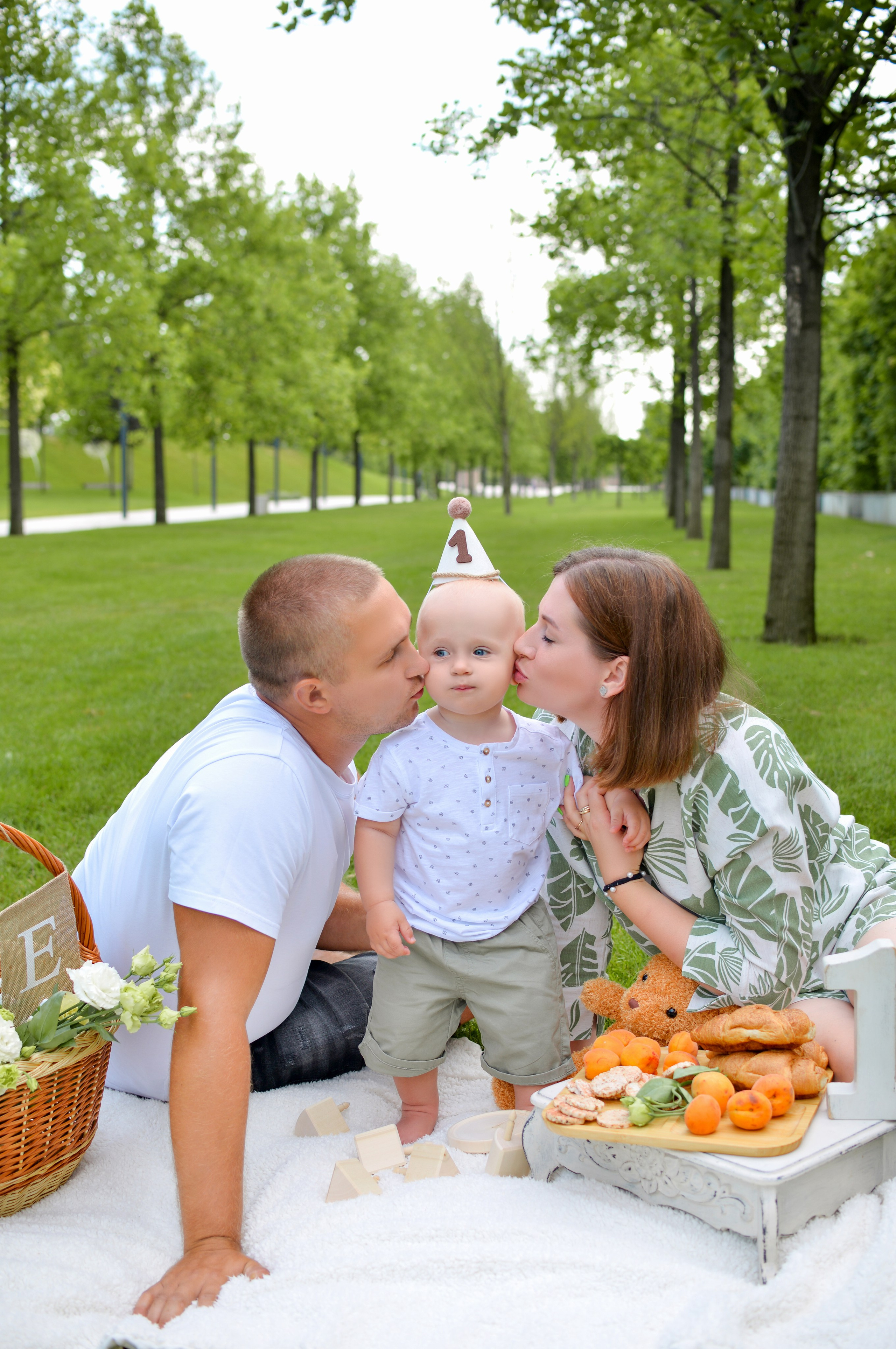 Семейные фотосессии в парке Галицкого Краснодар. Фотограф новорожденных Краснодар Малышенко Надежда