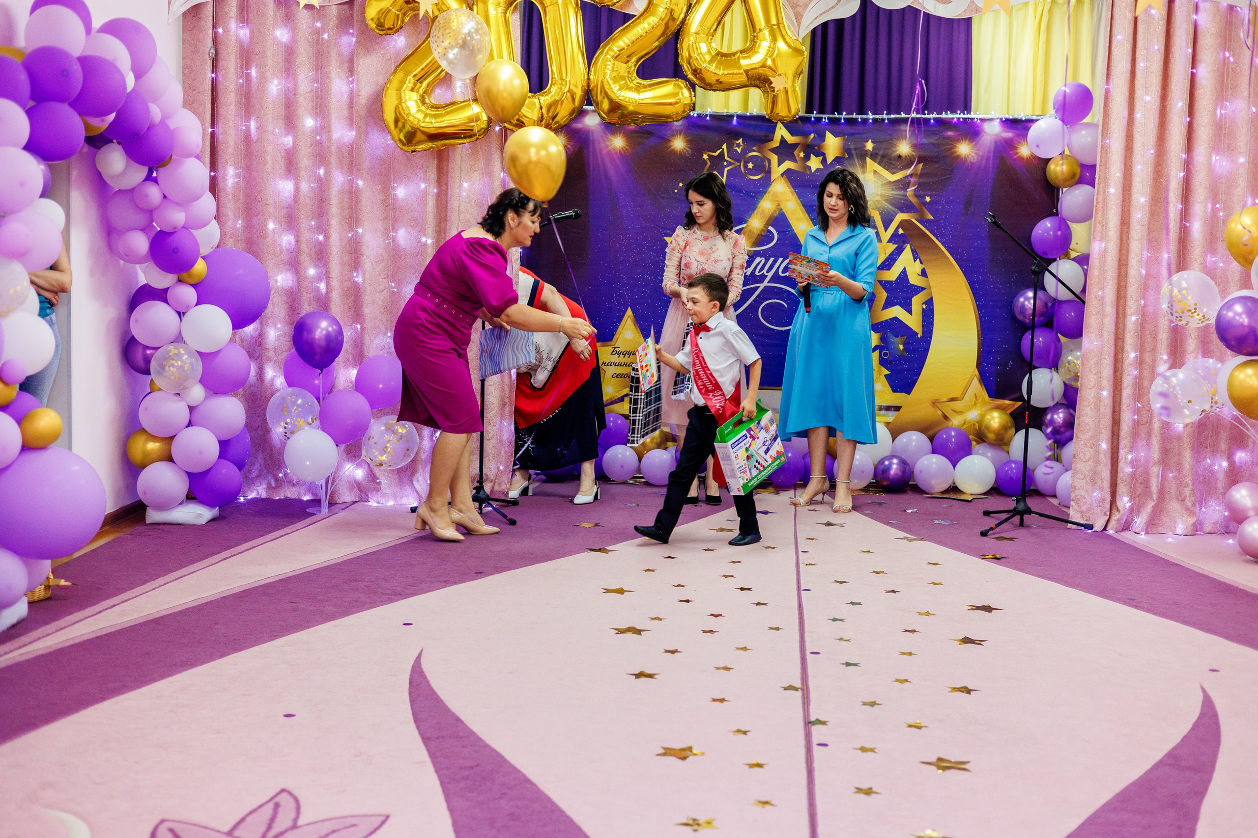 Выпускной в саду 2024. Свадебный и семейный фотограф в Армавире