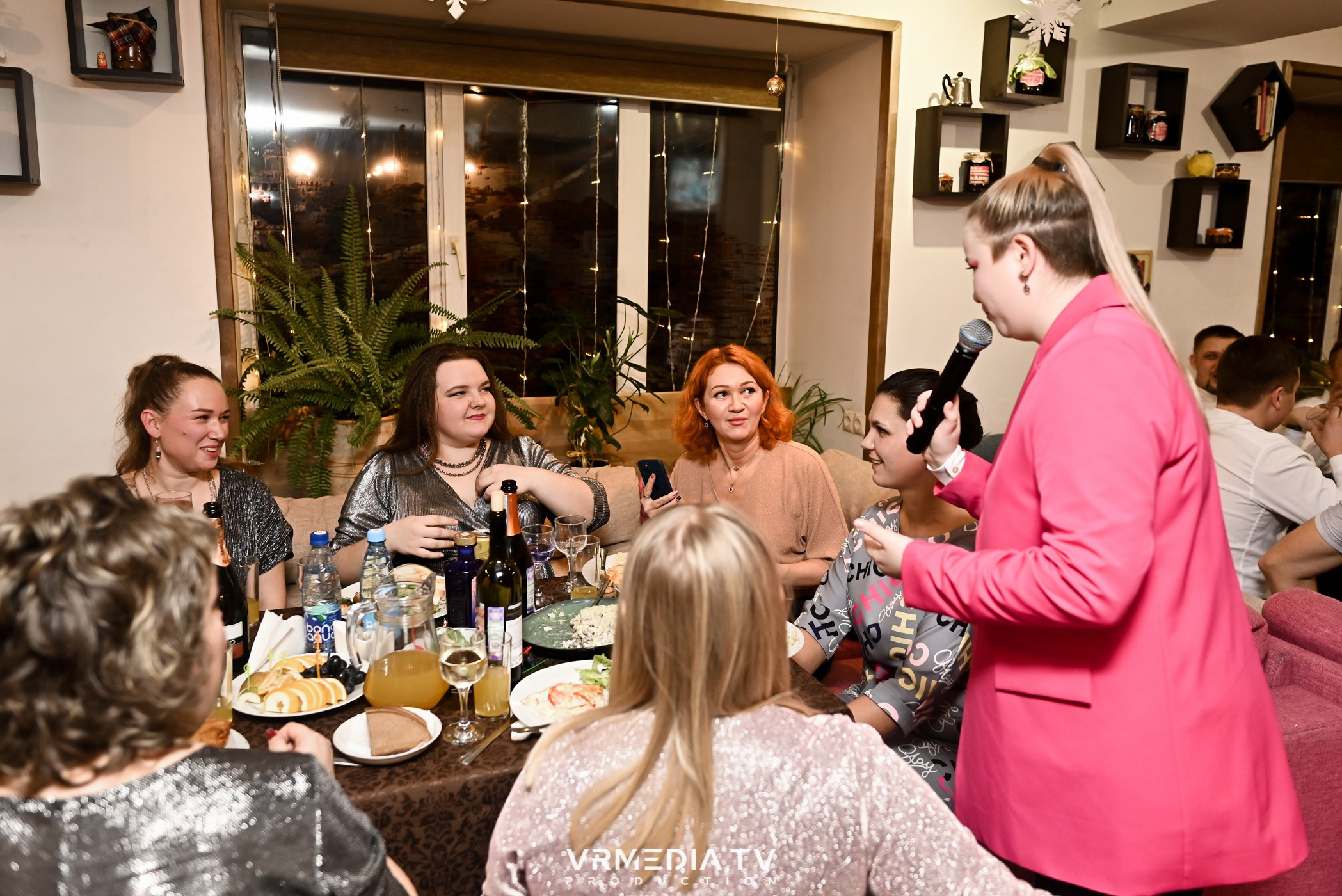 Новогодний вечер в кафе «кАмпот»