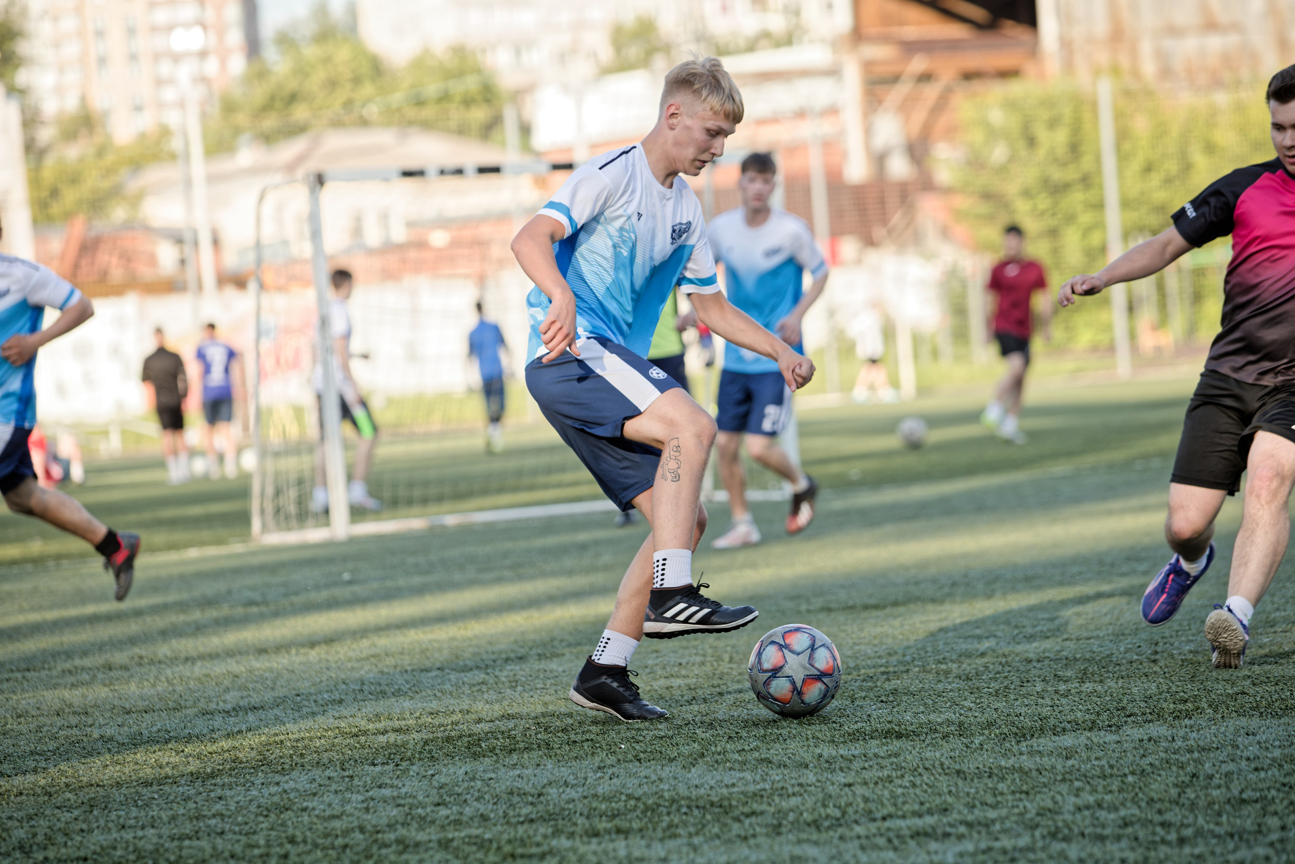 Любительская футбольная лига. Самокат-крылья. 25.06.2025. Репортажный и спортивный фотограф в г. Пермь Зильберг Павел