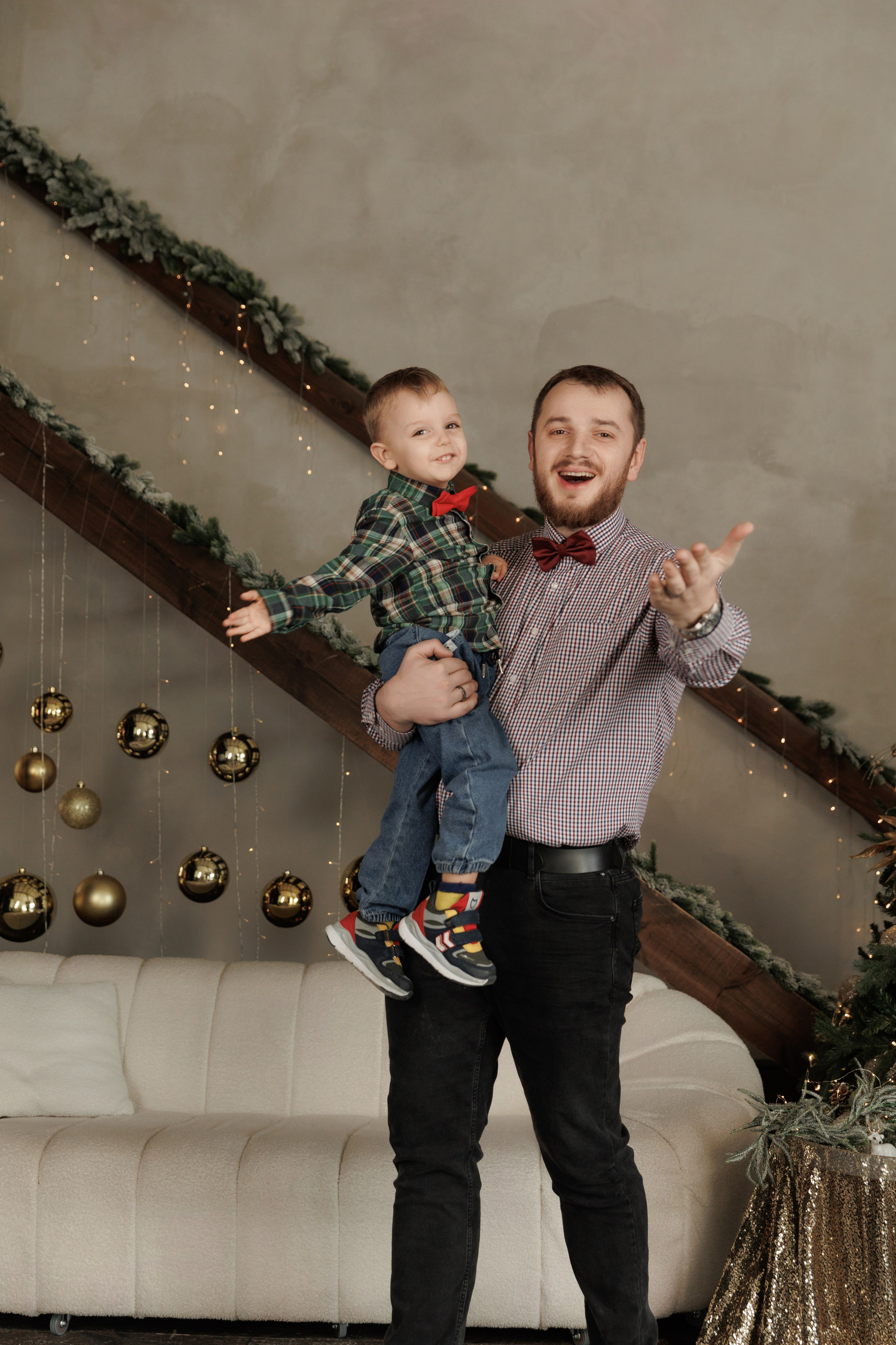 Наталья с семьей. Фотограф женского портрета, беременности и материнства Харькова Елена