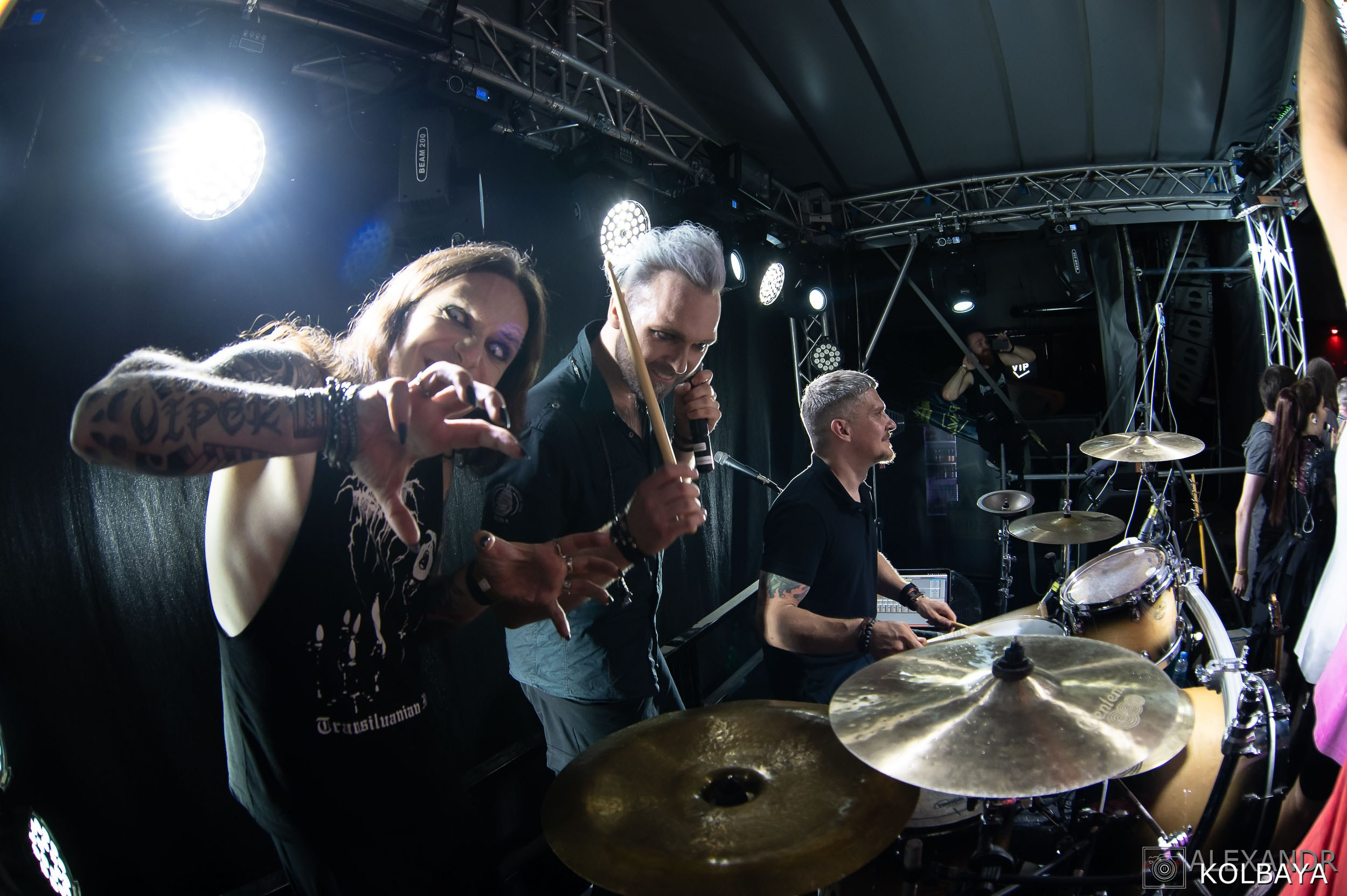 Фоторепортаж с мэшап концерта группы Черный Обелиск 4 июля 2024 года. Концертный и театральный репортажный фотограф в Москве Александр Колбая
