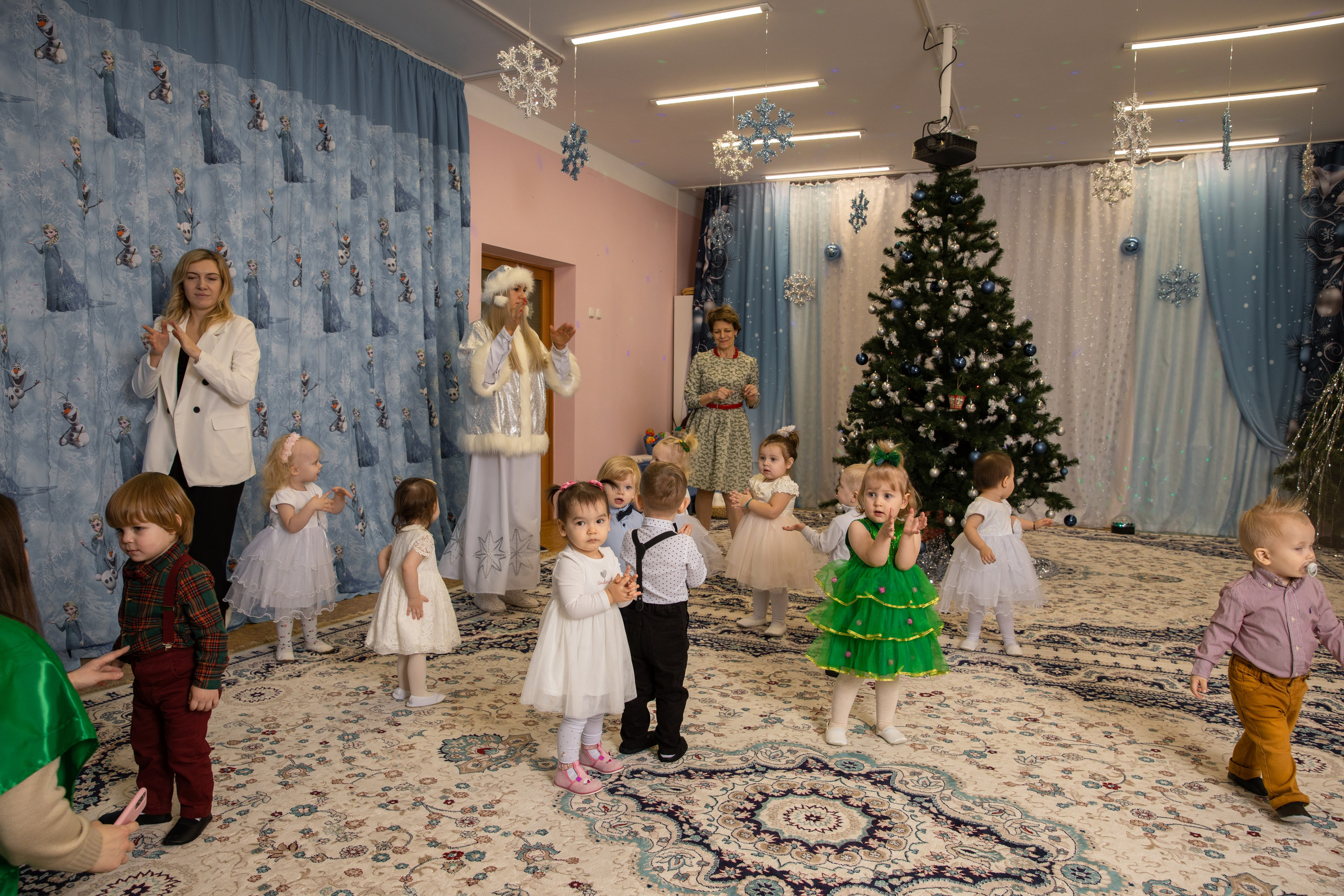 Новогодний утренник Успех. Фотограф в Железнодорожном и Балашихе