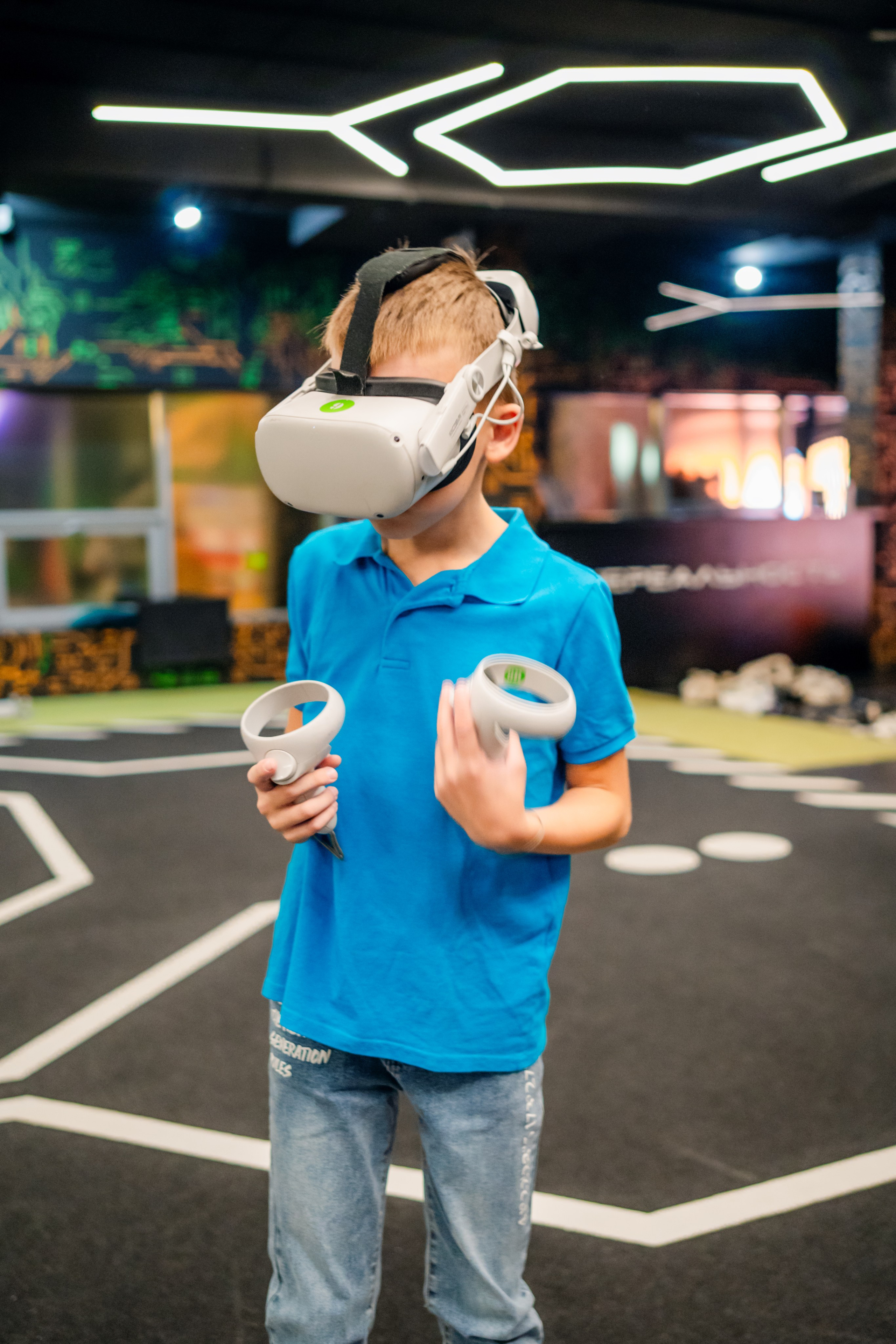 VR (September-October 2024). Felixtones