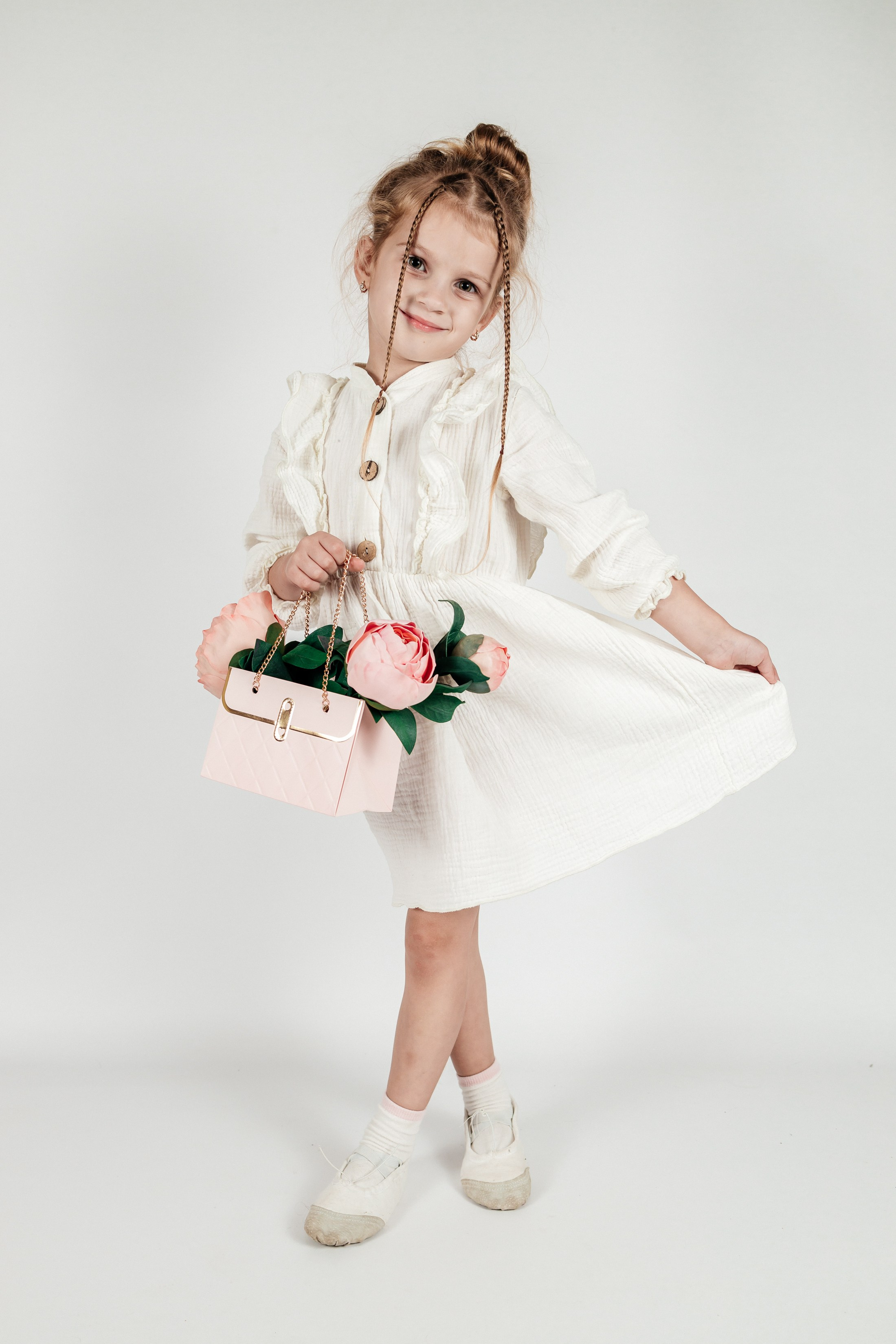 Кира. Свадебный и семейный фотограф станица Калининская Юлия Хлебодарова