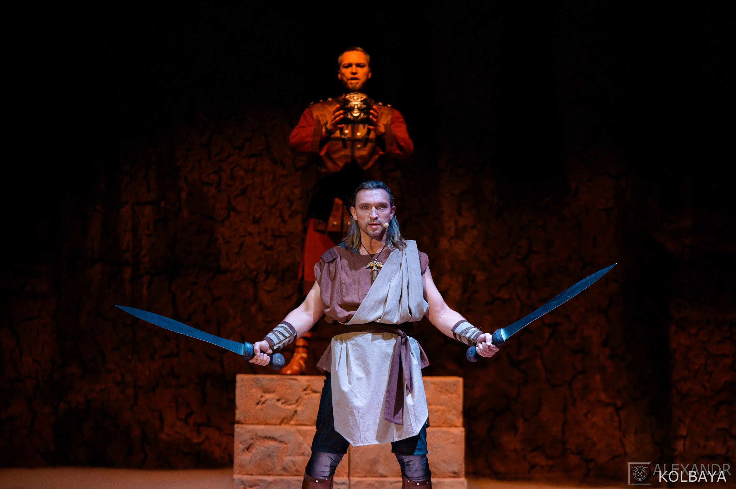 Фоторепортаж со спектакля Гладиатор в Театре Терезы Дуровой. Концертный и театральный репортажный фотограф в Москве Александр Колбая